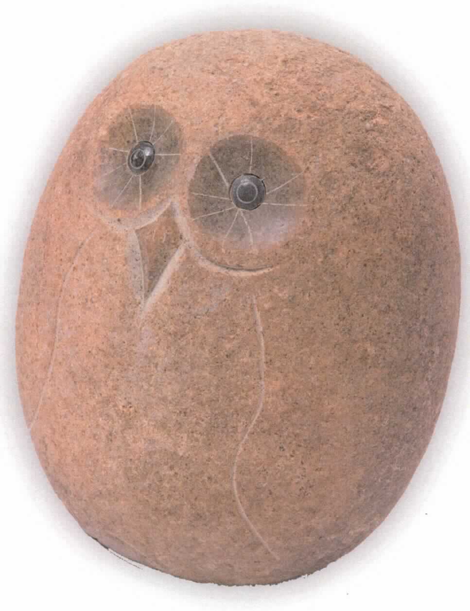 Angaben: 
Figuren FINDLINGSEULE SIGGI
Bearbeitung: gestockt & geschliffen. Bei diesen handgearbeiteten Steinmetzarbeiten handelt es sich um Unikate, die in Struktur und Form variieren können. 
Farbe: natur
Material: Granit
Herkunft: China 
Größe: dia. 30 cm, 28 kg / Stück

Befund:
Bearbeitete Werksteine und Waren daraus