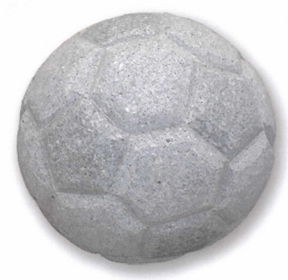 Angaben: 
Figuren FUSSBALL BRAVO
Bearbeitung: Oberfläche gestockt, Teilflächen poliert. Bei diesen handgearbeiteten Steinmetzarbeiten handelt es sich um Unikate, die in Struktur und Form variieren können. 
Farbe: grau
Material: Granit
Herkunft: China 
Größe: dia. 20 cm, 12 kg / Stück 
Größe: dia. 30 cm, 40 kg / Stück 
Größe: dia. 40 cm, 95 kg / Stück 

Befund:
Bearbeitete Werksteine und Waren daraus