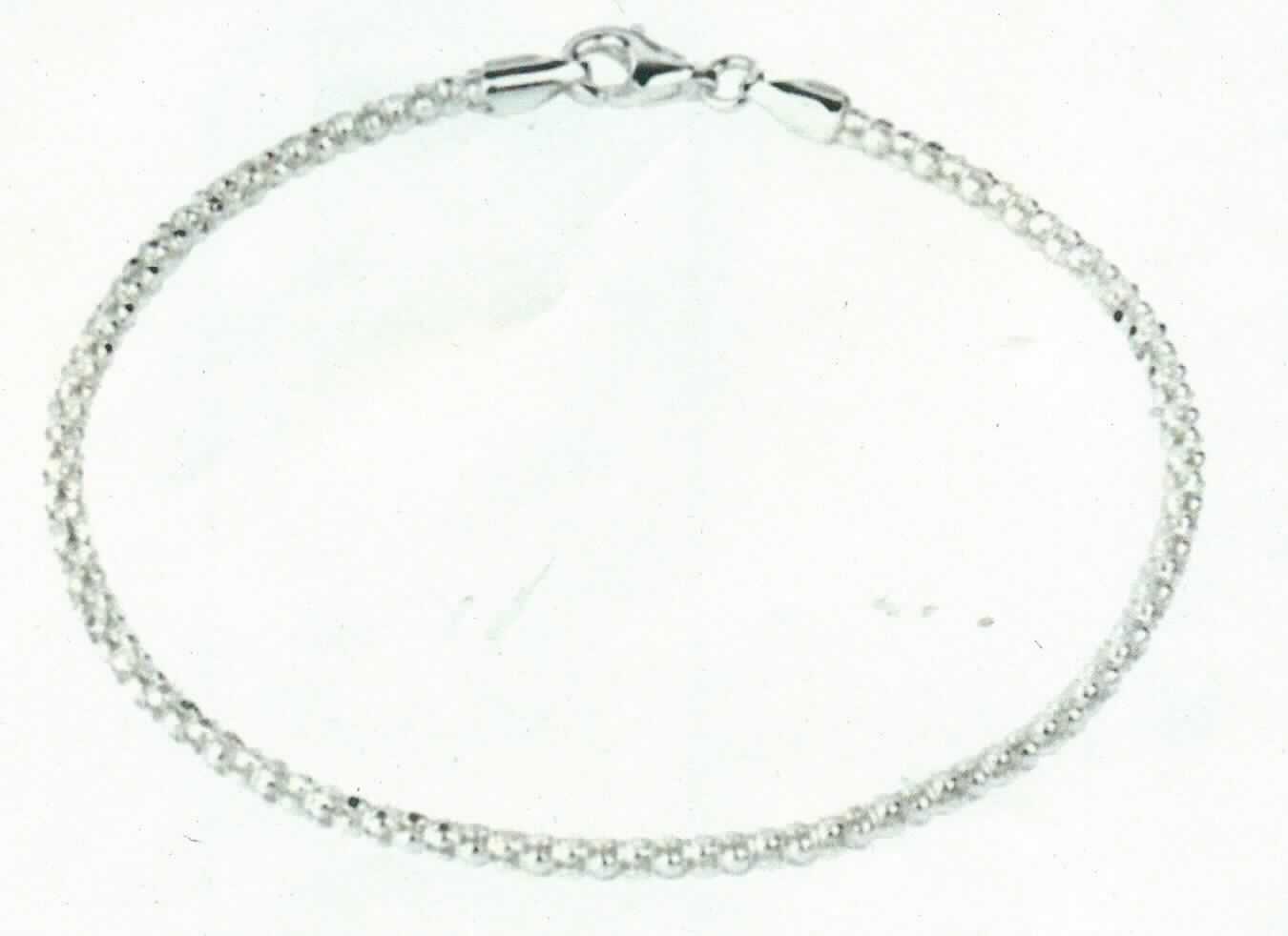"Silberarmband Popkorn"; es handelt sich um ein etwa 19 cm langes Gliederarmband mit einem Karabinerverschluss, je aus einer Silberlegierung (925er Silber, lt. Antragstellerangabe). 

Das Erzeugnis ist in einer Geschenkbox verpackt.

Abbildung siehe Anlage.

Derartige Erzeugnisse gehören als "Schmuckwaren aus Edelmetallen (Silber)" zur Codenummer 7113 1100 00 0 des Zolltarifs.