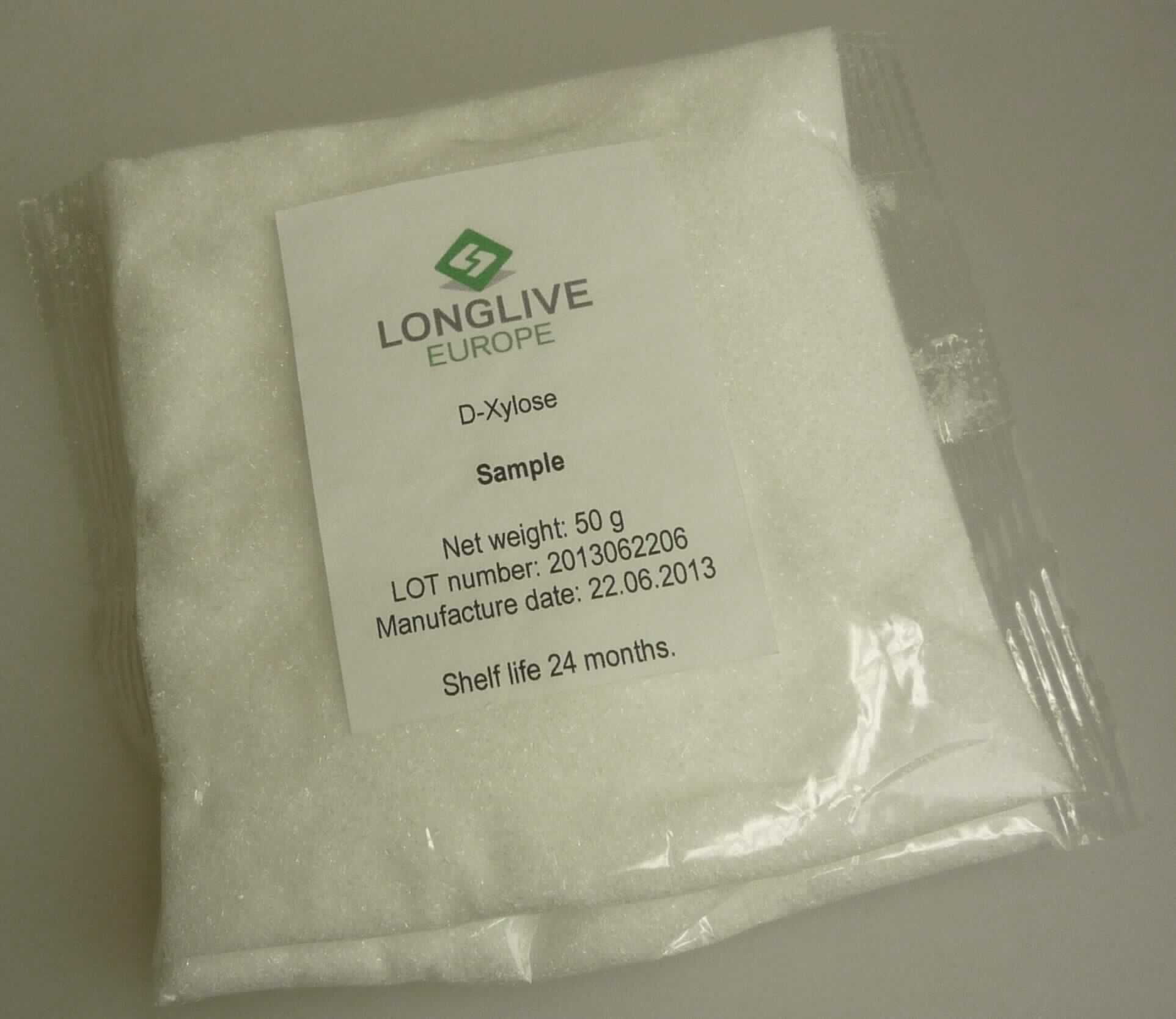 Chemisch reiner Zucker; D-Xylose

Bei der vorgelegten Ware handelt es sich um die chemisch einheitliche Verbindung D-Xylose. Die CAS-Nummer lautet 58-86-6. Die Reinheit beträgt mindestens 98%. Die Ware liegt in Form von weißen Kristallen vor und wird als Süßungsmittel verwendet.

Die Ware ist als chemisch reiner Zucker in die Position 2940 der Kombinierten Nomenklatur einzureihen.