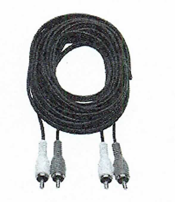 Audioverbindungskabel, sog. "Cinch-Audio Kabel", aus zwei - in der Länge miteinander verbundenden - isolierten Koaxialkabeln (Länge ca. 5,0 m), jeweils an den Enden mit einem Cinchstecker versehen, für eine Spannung von weniger als 1000 V, zur Übertragung von Stereo-Audiosignalen zwischen zwei Geräten.

Die Ware ist als "isoliertes Kabel mit Anschlussstücken, Koaxialkabel, keines der Unterpos. 8544 2000 10" einzureihen.