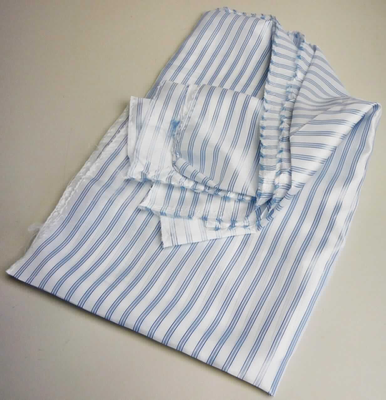 Gewebe, Art. P670, Foto siehe Anlage,
- laut Antrag:
-- als Meterware, mit einer Breite von 153 cm,
-- aus nicht hochfesten Garnen aus nicht texturierten, synthetischen Filamenten (Polyester),
-- buntgewebt.

"Gewebe aus Garnen aus synthetischen Filamenten, anderes als in den Unterpositionen 
 5407 10 bis 5407 54 genannte, mit einem Anteil an nicht texturierten Polyester-Filamenten
 von mehr als 85 GHT, buntgewebt"