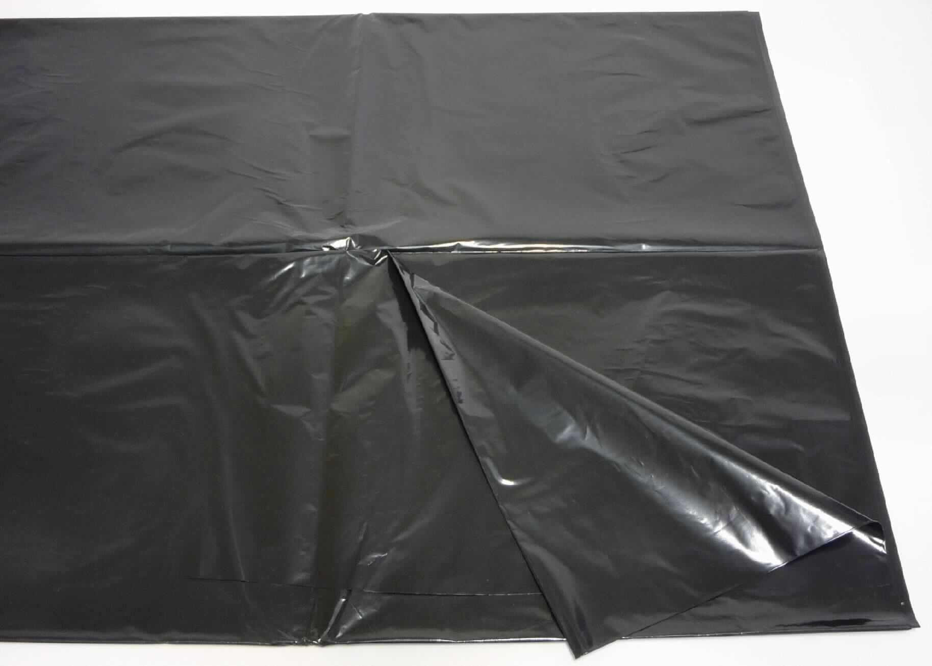 Angaben des Antragstellers:
Mulchfolie - Material: Polyethylen
Abmessungen: 10 x 1,2 m

Untersuchungsergebnis eines Warenmusters:
Schwarze, schwach transparente, rechteckige Kunststofffolie (Abmessungen: ca. 10 x 1,2 m; Dicke: ca. 16 - 26 µm). Die Folie ist in einem klarsichtigen Kunststofffolienbeutel mit Tragegriff und Klebeetiketten (Kennzeichnung: "charge no. 172701 5113" und "PE-LD") sowie einer innenliegenden, bunt bedruckten Produktinformation (Kennzeichnung (Auszug): toom Mulchfolie) verpackt.

Befund:
Es liegt eine Kunststofffolie aus Polyethylen im Sinne der Position 3920 vor.