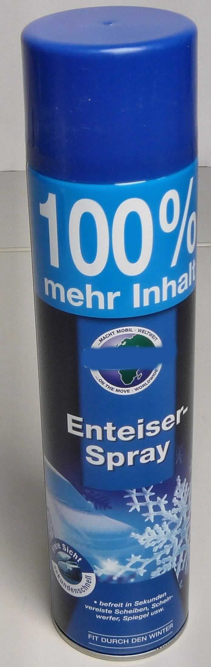 Angaben:
Enteiserspray zum Auftauen von Schlössern, Scheiben, Scheinwerfern, Spiegeln etc., verhindert die Eis-Neubildung. Inhaltsstoffe: Ethanol, Ethylenglycol, Ammoniumlösung, Natriumnitrat, Treibgas Propan/Butan.

Feststellungen:
Dunkelblaue Sprühdose mit 600 ml Nenninhalt und u.a. der Aufschrift: "Enteiser-Spray", "befreit in Sekunden vereiste Scheiben, Scheinwerfer, Spiegel usw."

Befund:
Zubereitete Gefrierschutzmittel und zubereitete Flüssigkeiten zum Enteisen.