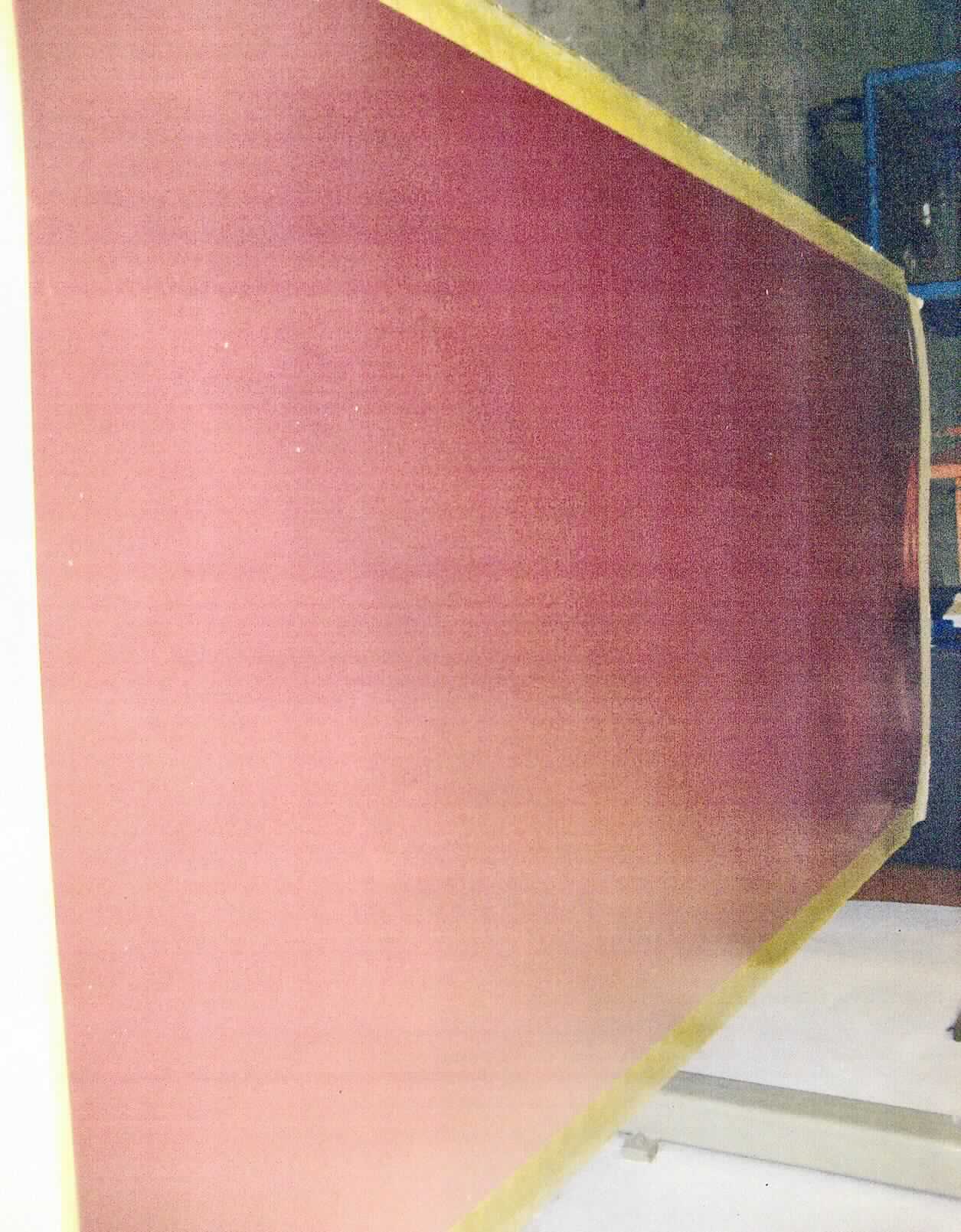 Beschichtetes Kupferblech

Bei der Ware handelt es sich nach den Angaben um eine Kupferfolie/Blech mit einer Dicke von 0,4mm, die einseitig mit einer glasfaserverstärkten Kunststofftafel mit einer Dicke von 0,6 mm verbunden ist. Die Abmessungen der Tafel beträgt 1123 x 2530 mm. Das Erzeugnis wird zur Herstellung elektrischer Leiterbahnen verwendet. Das Kupferblech bestimmt den Charakter der Ware.

Die Ware ist als anderes Blech aus raffiniertem Kupfer, mit einer Dicke von mehr als  0,15 mm, in den TARIC 7409 1900 90 der Kombinierten Nomenklatur einzureihen.