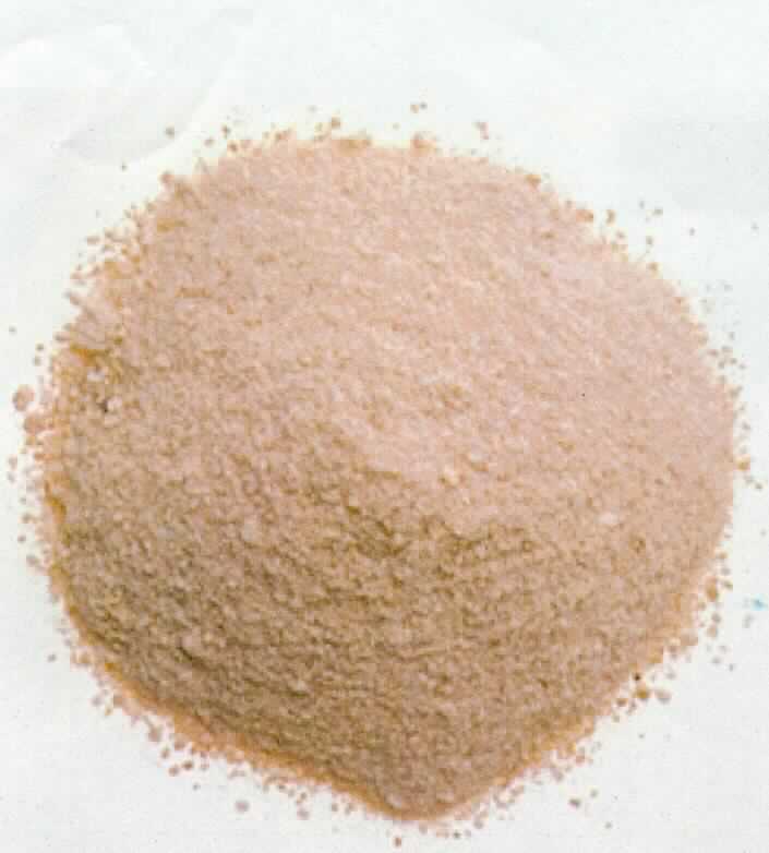 Zitronenschalenpulver.

Antragsangaben (als zutreffend unterstellt): Zitronenschalen, getrocknet, gemahlen, bio, im Nachfüllbeutel (Schlauchbeutel), 50 g.

Ein Warenmuster wurde nicht vorgelegt. Die Ware wurde anhand eines Fotos veranschaulicht.
Danach liegt ein hellbraunes, feines Pulver vor.
Aufgrund der äußeren Beschaffenheit kann ein Siebdurchgang von mehr als 95 GHT bei einer lichten Maschenweite von 2 mm als zutreffend unterstellt werden.

Mehl, Grieß und Pulver von Erzeugnissen des Kapitels 8, nicht von Bananen, andere.