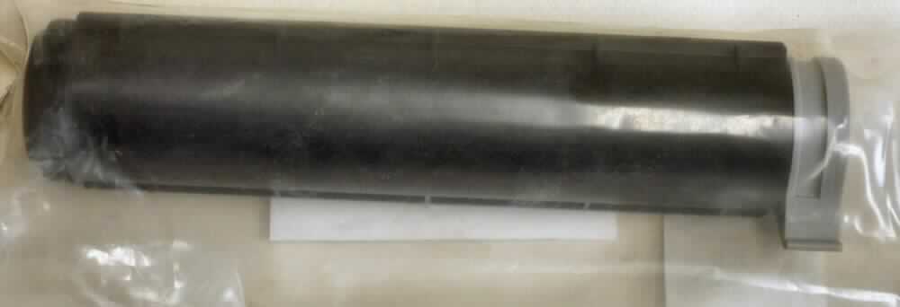 Angaben:
Kopiertoner zur Verwendung in Kopiergeräten; Art. Nr. KMP: 0034,0001-1-1; schwarzes Kunststoffbehältnis mit vor Gebrauch zu entfernendem Dichtungsstreifen aus Kunststofffolie; Inhalt: staubfreies, schwarzes Tonerpulver.

Befund:
zubereitetes chemisches Erzeugnis zu fotografischen Zwecken