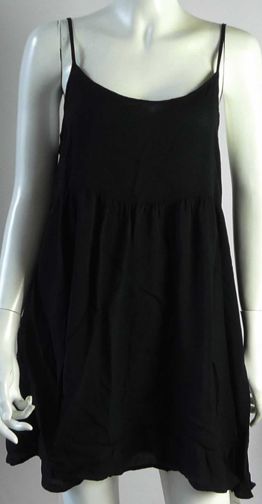Kleid, sog. gewebtes Viskose Kleid für Frauen, Art. RSARCH318, Größe XS/S, Foto siehe Anlage,
- aus ca. 0,3 mm dicken, einfarbigen Geweben aus laut Antrag 100 % Viskose (künstliche Chemiefasern),
- über den Schritt reichend (Rückenlänge: ca. 82 cm),
- mit schmalen Spaghettiträgern,
- ohne Öffnung und ohne Verschluss,
- am unteren Rand durch Umschlagen und Festnähen gesäumt,
- kann ohne ein weiteres, den Unterkörper bedeckendes Kleidungsstück getragen werden.

"Kleid aus Geweben, für Frauen, aus künstlichen Chemiefasern, nicht nach dem Batik-Verfahren handbedruckt"