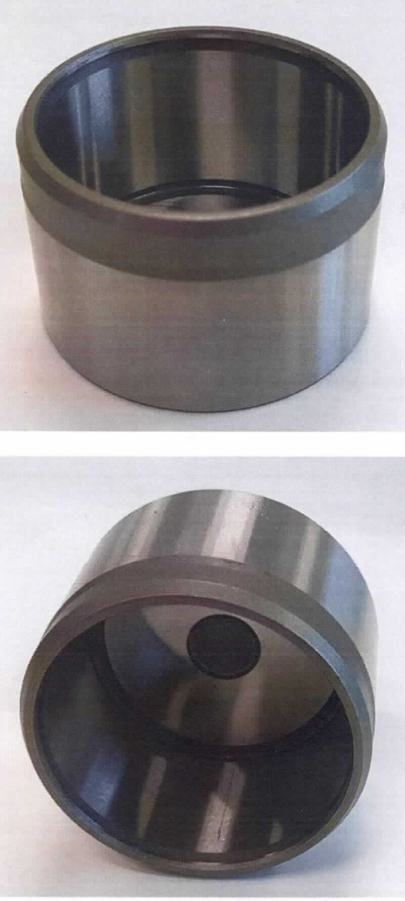 Lagerbüchse, 
zylinderförmiges Lagergehäuse aus Metall mit Boden, mit einem Durchmesser von ca. 55 mm und einer Höhe von ca. 40 mm. Die Ware wird unter anderem mit einem Nadellager versehen, in einer Gabel verankert und dient der Lagerung eines Zapfenkreuzes.

Die Lagerbüchse ist als "Lagergehäuse für Wälzlager, ohne eingebautes Wälzlager, nicht für zivile Luftfahrzeuge" einzureihen.

Abbildung siehe Anlage.