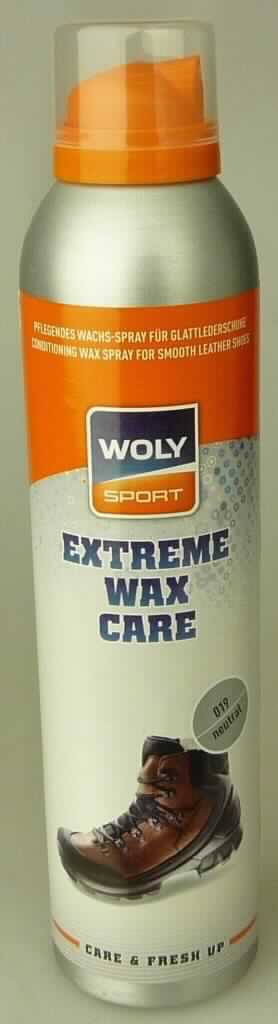 Angaben: Extreme Wax Care; pflegendes Wachs-Spray für Glattlederschuhe; auf der Grundlage von Ölen und Wachsen. Anwendung: Leder besprühen, trocknen lassen und mit einem weichen Tuch polieren.
 
Warenbeschaffentheit: Gelbliche, trübe, wachsartige Bestandteile enthaltende Flüssigkeit in einer 250ml-Sprühflasche.
 
Befund: Schuhcreme und ähnliche Schuh- oder Lederpflegemittel