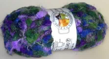 Chenillegarn, sog. Handstrickgarn Drops, siehe Foto,
- lt. Untersuchungsergebnis:
-- in Wirktechnik hergestellt,
-- aus synthetischen Chemiefasern (laut Antrag aus Polyamid),
- als Meterware in einem Knäuel aufgemacht.