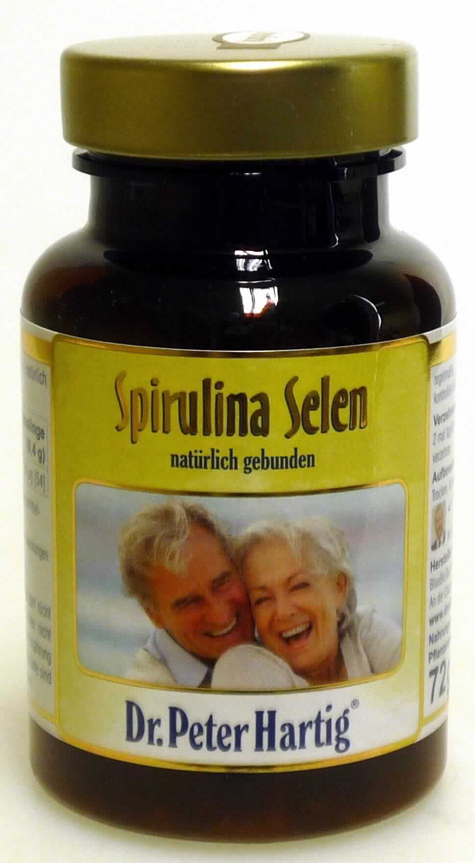 Nahrungsergänzungsmittel; Spirulina mit Selen, als Tablette

Beschreibung der vorgelegten Warenprobe:
Braune Original-Kunststoffdose mit Schraubdeckel und Etikett, das Angaben enthält über den Hersteller, die 
Produktbezeichnung, den Inhalt (360 Presslinge = 72 g), die Zusammensetzung (Spirulina platensis Mikro-
algenpulver mit natürlich gebundenem Selen), den Verwendungszweck (Nahrungsergänzungsmittel) und die 
Verzehrempfehlung (2 x täglich 1 Pressling). In der Dose befinden sich kleine, dunkelgrüne Tabletten mit 
ca. 0,6 cm Durchmesser.

Einzeller-Mikroorganismen, nicht lebend, andere als Hefen