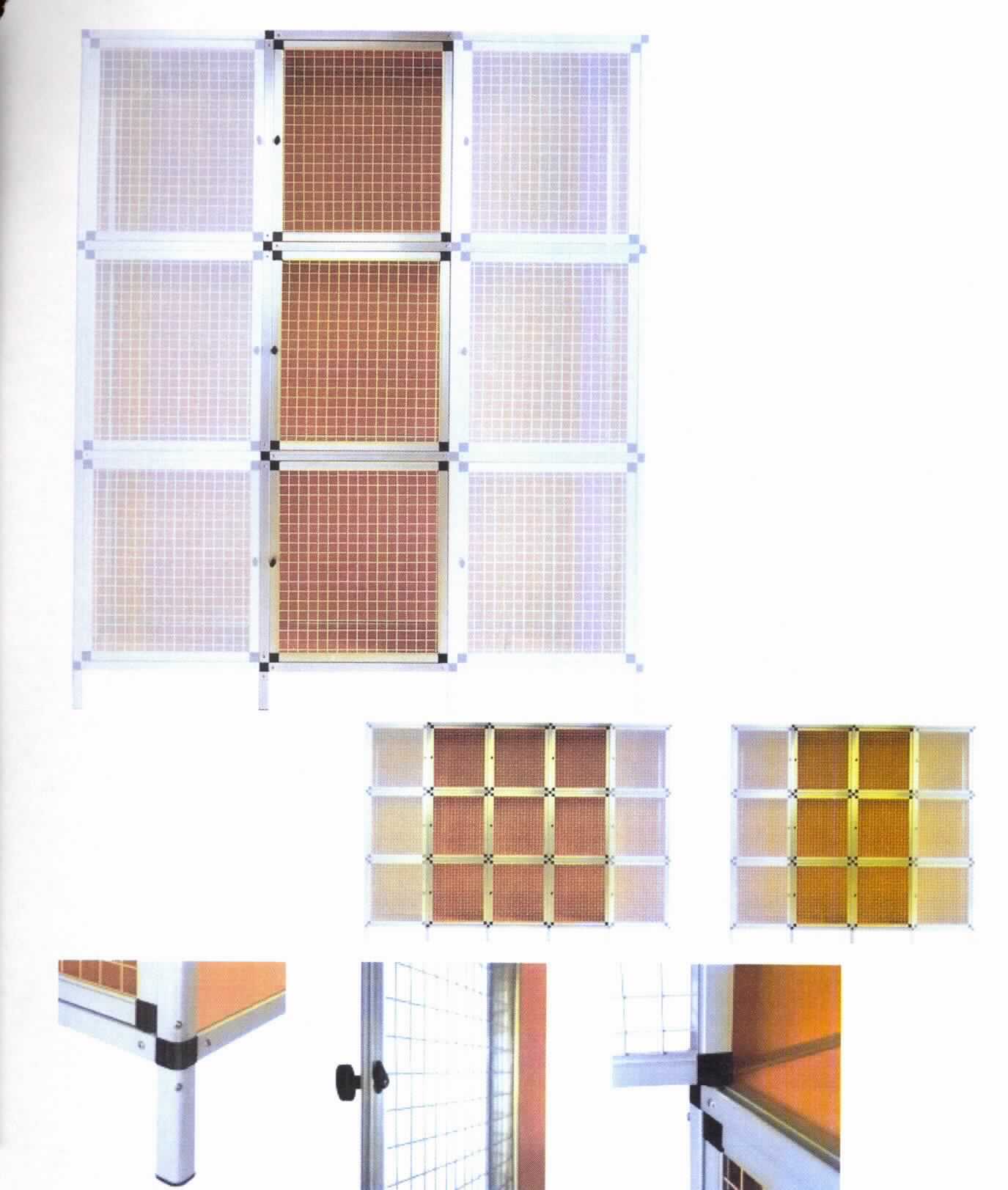 Hasenstall 3-Boxen-Erweiterungsmodul,
- Gehäuse (Boden, Rück- und Seitenwände) aus doppelt beschichteten Melamin-Holzfaserplatten und 
  abgerundeten Aluminium-Leisten an den Kanten (lt. Antragsteller), mit 3 Unterteilungen Boxen je ca. 
  56 x 45 cm,  mit mittels Kunststoffdrehgriff verschließbarenTüren aus Metallgitter (Aluminiumdraht, 
  lt. Antragsteller) sowie mit Gummifüßen (lt. Antragsteller) und zusätzlichen 
  Kunststoffeinsätzen an den Kanten versehen, noch nicht zusammengesetzt, 
  Abmessungen insgesamt ca.180 x 50 x 48 cm, 
- zusammen mit Montageanleitung (Beipack) in einem Karton aus Pappe,
- nach Anbau an ein Hauptmodul (nicht Gegenstand dieser VZTA) zur Haltung von Kleintieren
  (z.B. Hasen und Kaninchen).

Der Charakter des Stalls wird hinsichtlich der Bedeutung für die Verwendung und den Umfang durch das Holz bestimmt, der Charakter der Warenzusammenstellung durch den Stall aus Holz. 

"Andere als in den Positionen 4401 bis 4420 genannte Ware aus Holz, keine Kleiderbügel, aus Faserplatten (zusammengesetzte Ware aus Holz - charakterbestimmend -, unedlem Metall und Kunststoff, in Waren- zusammenstellung in Aufmachung für den Einzelverkauf mit nicht charakterbestimmendem Beipack), noch nicht zusammengesetzt"