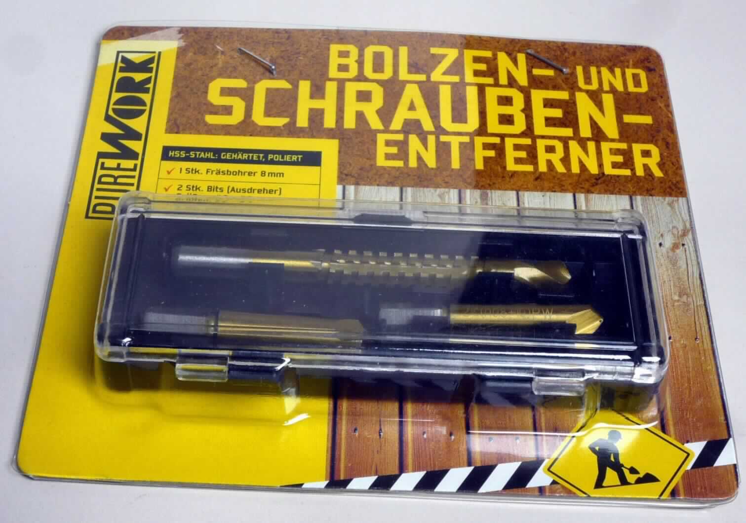 "Schrauben- und Bolzenentferner"
Warenzusammenstellung in Aufmachung für den Einzelverkauf, bestehend aus

- zwei unterschiedlich großen Schraubendrehereinsätzen für Bohrmaschinen oder
  Akkuschrauber, vollständig aus HSS-Stahl, mit Sechskantantrieb, vorne zugespitzt, mit
  einer Länge von ca. 5 cm; dienen dem Anbohren und Herausdrehen beschädigter Schrauben

- einem Fräsbohrer, aus HSS-Stahl, mit einer Länge von ca. 9 cm

- hinsichtlich der Menge und des Wertes sind die Schraubendrehereinsätze
  charakterbestimmend

- gemeinsam in einer zum dauernden Gebrauch geeigneten, passgenau gestalteten Kunststoffbox
  sowie in einer Verpackung aus Kunststoff und Pappe aufgemacht

Abbildung siehe Anlage.

Derartige Erzeugnisse gehören als "andere auswechselbare Werkzeuge (Schraubendrehereinsätze), zur Verwendung in mechanischen Handwerkzeugen oder in Werkzeugmaschinen, mit arbeitendem Teil aus unedlem Metall" zur Codenummer 8207 9030 00 0 des Zolltarifs (ZT).