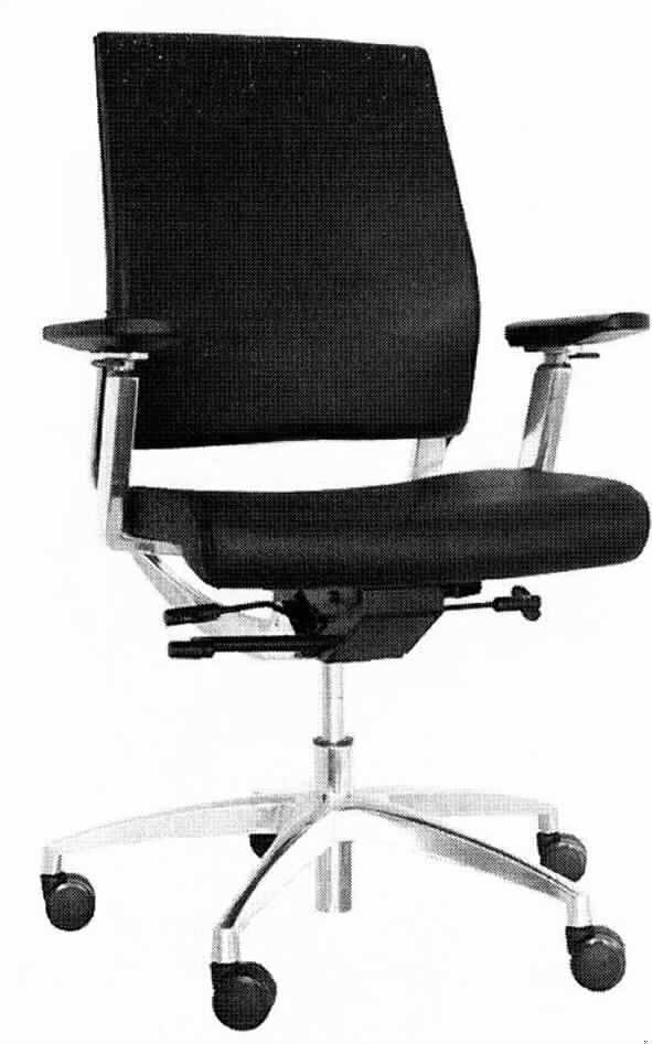Es handelt sich bei dem sog. "Bürostuhl", Art. SPM1.035 und SPM1.040, siehe Foto, um ein ca. 50 x 68,5 x 123/133 cm (LxBxH) großes Sitzmöbel. 
Es weist ein Gestell aus Aluminium mit sternenförmigem, fünfarmigem Fuß mit Laufrollen, eine mit schwarzem Leder bezogene, gepolsterte Sitzfläche und Rückenlehne und gepolsterte, verstellbare Armlehnen aus Aluminium auf. Es verfügt über eine Sitzhöhe von 45 - 55 cm, eine Sitzfläche von 49 x 50 cm und eine Armlehnenhöhe von 65 - 82 cm. Art. SPM1.040 ist zusätzlich mit einer verstellbaren, gepolsterten Kopfstütze ausgestattet.
Das Erzeugnis ist sowohl höhenverstellbar als auch schwenkbar. Es weist eine sog. Synchronmechanik zum gleichzeitigen Kippen der Rückenlehne und des Sitzes auf. 
Die Ware ist als "den Friseurstühlen ähnlicher Stuhl mit Schwenk-, Kipp-, und Hebevorrichtung" einzureihen.