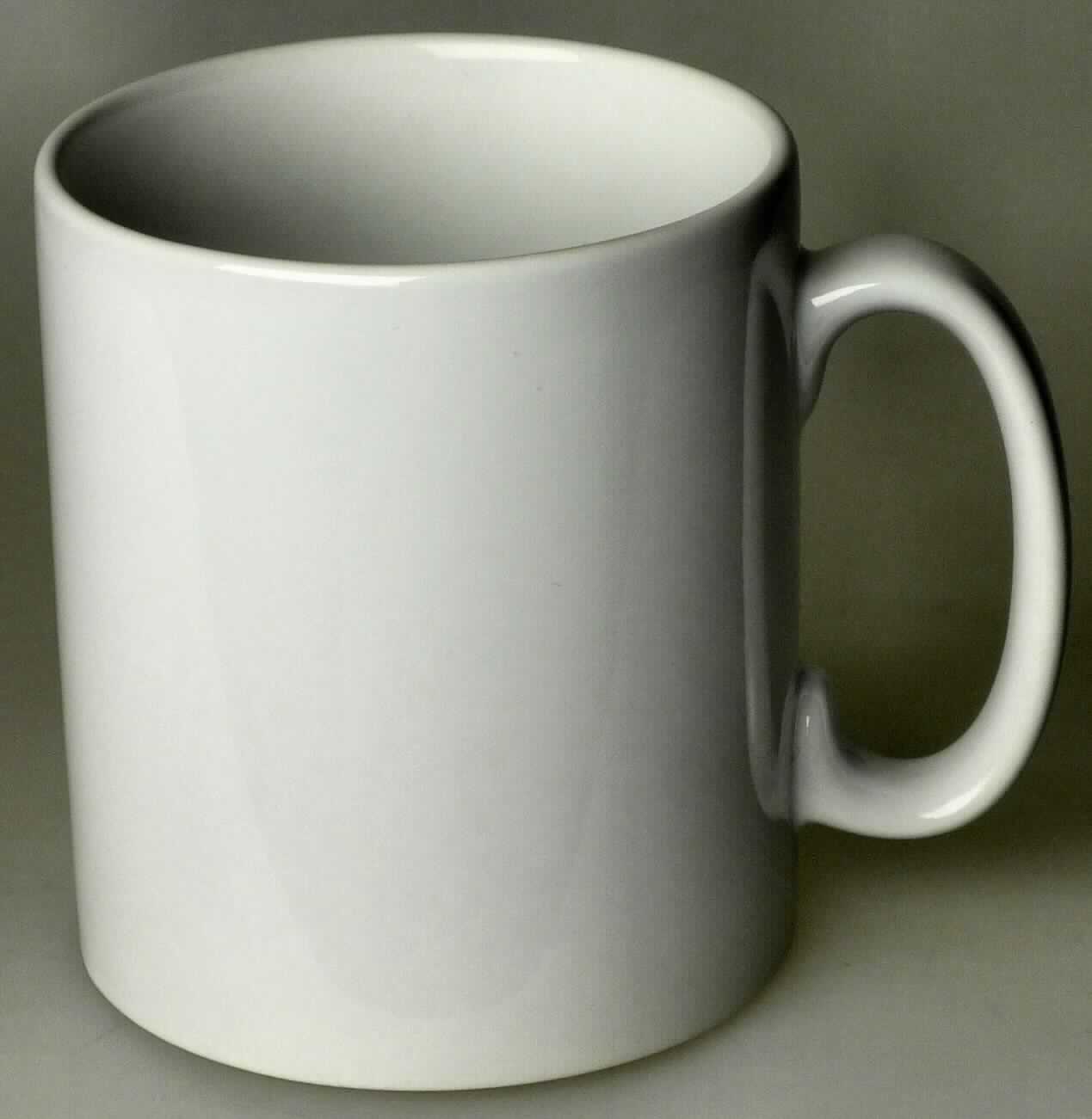 Keramisches Geschirr, sog. Tasse MARIE-DG, Foto siehe Anlage,
- weiße, glasierte, becherförmige Tasse mit Henkel,
- in den Abmessungen: ca. 9,3 cm (Höhe) x 8,0 cm (Durchmesser),
- keramisches Erzeugnis; nach der Formgebung gebrannt; tonmineralhaltiges Material enthaltend, 
- - nach dem Ergebnis der wissenschaftlichen Untersuchung handelt es sich bei der Keramik weder 
    um Porzellan, gewöhnlichen Ton, Steinzeug, Steingut oder feine Erden; die Tasse ist damit als
    Geschirr aus anderer Keramik anzusehen.
 
"Keramisches Geschirr (Tasse), aus anderer Keramik als Porzellan, gewöhnlicher Ton, Steinzeug,
 Steingut oder feine Erden"