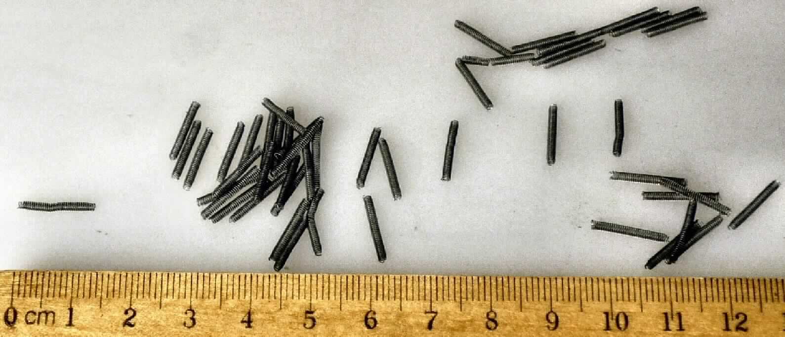 Wolfram-Elektrodenwendel für Leuchtstofflampen
- Elektrodenwendel aus einem gewendelten Kerndraht aus Wolfram (Durchmesser 30 - 150 µm), umwickelt mit 
  einem Hülldraht aus Wolfram (Durchmesser 20 - 30 µm), 
- mit einer Länge von ca. 15 mm und einem Durchmesser der Wendel von ca. 1,4 mm,
- erkennbar ausschließlich zur Verwendung als Wolframelektrode in Niederdruck-Entladungslampen.
(Abbildung s. Anlage)

"Teil, erkennbar ausschließlich für eine elektrische Entladungslampe bestimmt, kein Lampensockel; 
 sog. Wolfram-Elektrodenwendel für Leuchtstofflampen"