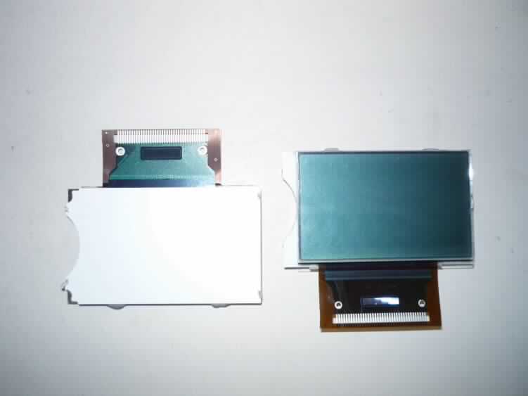 LCD-Anzeigetafel,
- mit passiver Matrix,
- mit elektronischem Bauelement zur Steuerung oder Kontrolle,
- zum Einbau in digitale Thermostate bestimmt.

"Elektrisches Sichtsignalgerät, nicht für zivile Luftfahrzeuge - Anzeigetafel mit passiver
 Matrix-Flüssigkristallanzeige (LCD)"