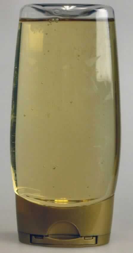 Agaven-Dicksaft

Nach den Antragsunterlagen liegt ein Agaven-Dicksaft vor. Das Erzeugnis wird aus Agaven durch Filtrierung, Erhitzung und Konzentrierung gewonnen. Es besteht hauptsächlich aus Fruktose und Glucose, wobei der Fruktoseanteil überwiegt.
Zolltariflich handelt es sich bei der Ware um einen anderen Fructosesirup, mit einem Gehalt an Fructose, bezogen auf die Trockenmasse, von mehr als 50 GHT, ausgenommen Invertzucker der Unterposition 1702 6095 der Kombinierten Nomenklatur.