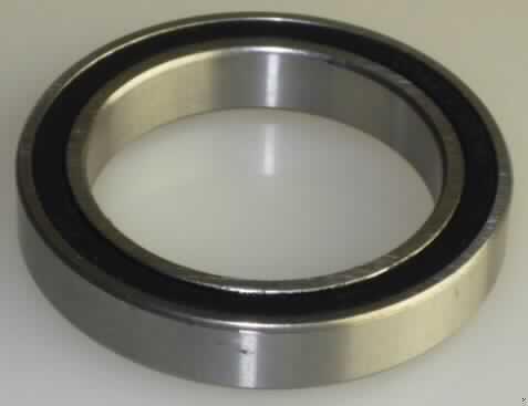Kugellager
- in Form eines einreihigen Kugellagers mit Außenring und Innenring aus Stahl, 2 seitlichen Dichtscheiben aus mit Kautschuk oder Kunststoff beschichtetem Metall sowie 19 darin umlaufenden, in einem Käfig aus Metall geführten Kugeln,
- mit einem größten äußeren Durchmesser von 42,0 mm, einem Bohrungsdurchmesser
  von 30,0 mm und einer Breite von 7,0 mm.

Abbildung siehe Anlage.

Das Erzeugnis ist als "Wälzlager, Kugellager mit einem größten äußeren Durchmesser von mehr als 30 mm" einzureihen.