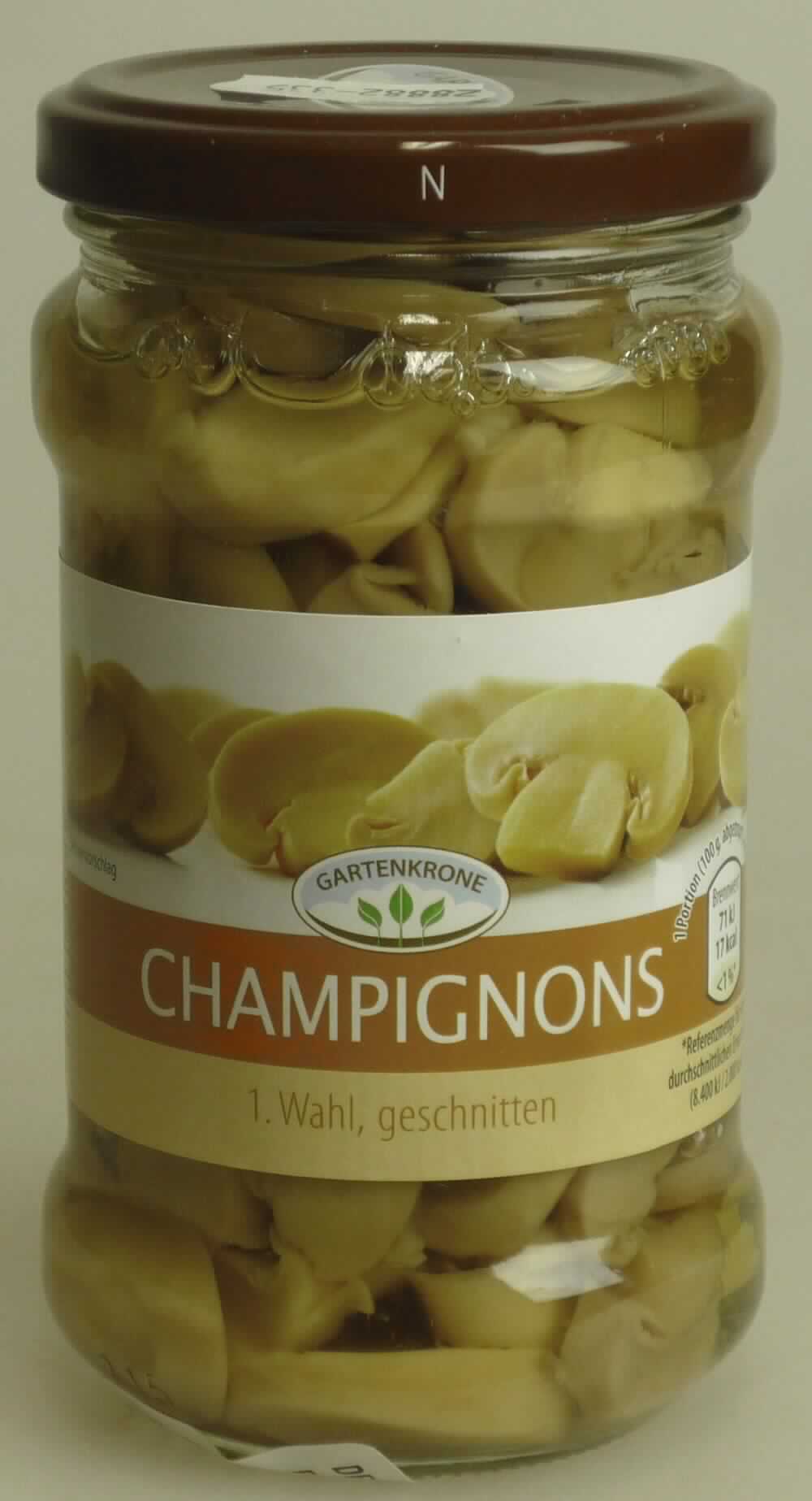 Champignons, zubereitet.

Antragsangaben (als zutreffend unterstellt): Champignons in Wasser, ohne Essig zubereitet oder haltbar gemacht.

Beschaffenheit des vorgelegten Warenmusters: in Scheiben geschnittene, beigefarbene Champignons in einer klaren, schwach gelben Aufgussflüssigkeit. Aufmachung: in einem etikettierten Schraubdeckelglas. Warenaufschrift (auszugsweise): "Champignons; 1. Wahl in Scheiben; Füllmenge: 280 g, Abtropfgewicht 170 g" Essigsäure (gemäß Angabe): nicht enthalten.

Pilze und Trüffeln, anders als mit Essig oder Essigsäure zubereitet oder haltbar gemacht, Pilze der Gattung Agaricus, andere.