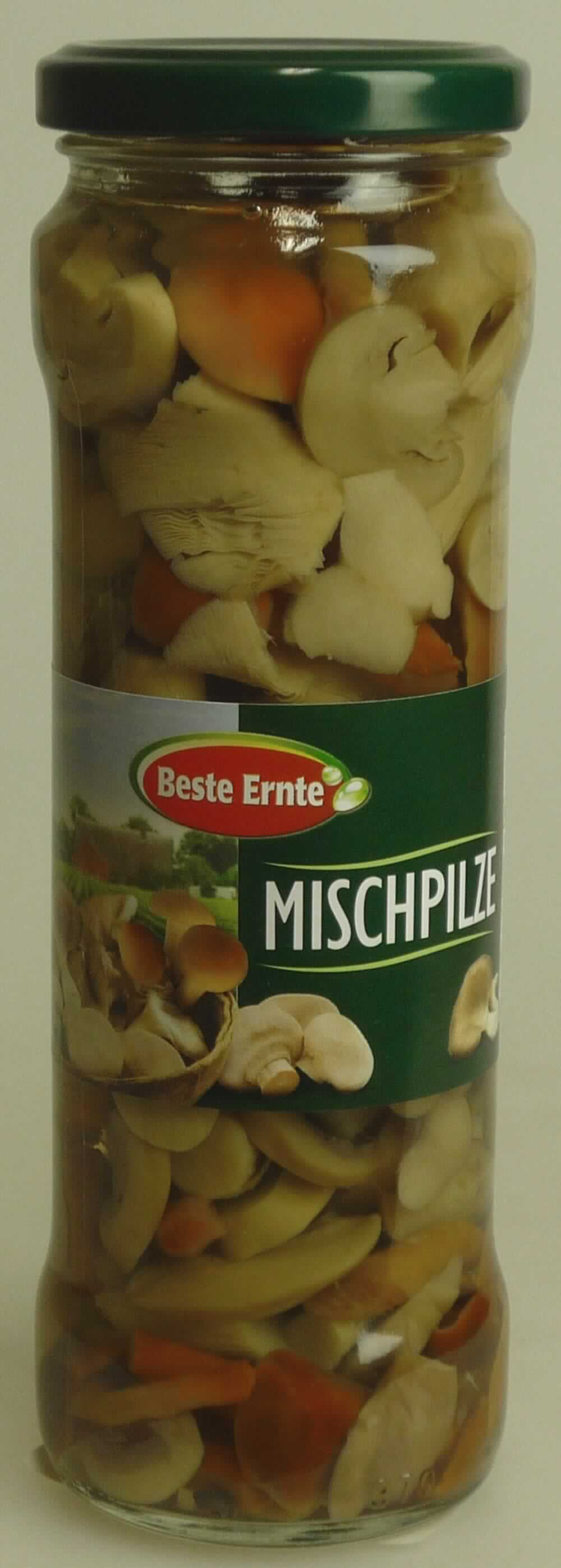 Pilzmischung, zubereitet.

Antragsangaben (als zutreffend unterstellt): Pilzmischung ohne Zusatz von Essig oder Essigsäure. Zutaten: Austernseitlinge (Pleurotus ostreatus), Japanische Stockschwämmchen (Pholiota nameko), Champignons (Agaricus bisporus), Wasser, Salz, Zitronensäure. Aufmachung: in 370 ml-Gläsern (330 g netto).

Beschaffenheit des vorgelegten Warenmusters: Mischung von beigefarbenen, grauen und bräunlichen Pilzen in einer farblosen Lake. Die Mischung enthält in Stücken geschnittene und ganze Pilze der oben beschriebenen Arten. Geschmack: leicht salzig, nach gegarten Pilzen.

Pilze und Trüffeln, anders als mit Essig oder Essigsäure zubereitet oder haltbar gemacht, andere als in den Unterpositionen 2003 1020 bis 2003 9010 der Kombinierten Nomenklatur genannt.