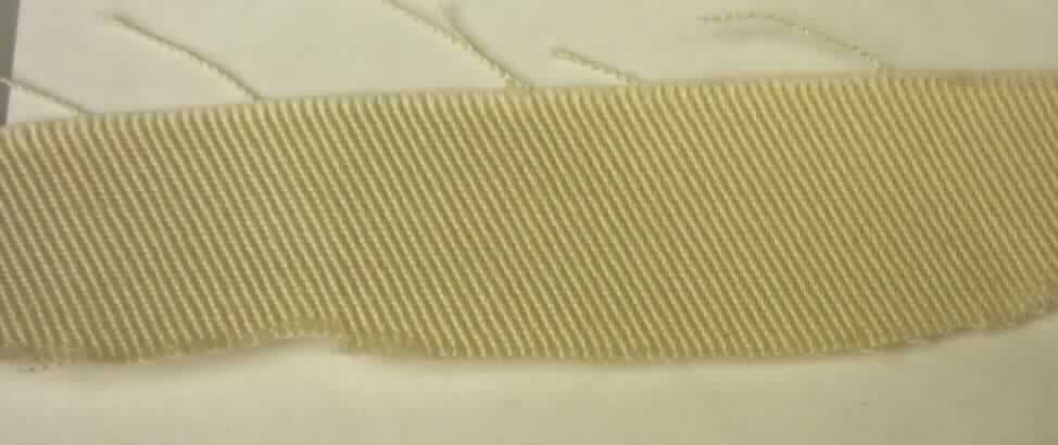 Gewebe, sog. Stoff HB- 010 TL Nr. 75233.1, Foto siehe Anlage, 
- als Meterware,
- mit einer Breite von mehr als 30 cm,
- laut Untersuchungsergebnis:
-- aus ca. 97 GHT Baumwolle und ca. 3 GHT synthetischen Chemiefasern (Elastomergarnen),
-- mit einem Quadratmetergewicht von 219,5 g,
-- gefärbt,
-- in Köperbindung (4-bindig).

"Gewebe aus Baumwolle, mit einem Anteil an Baumwolle von mehr als 85 GHT und einem Quadratmetergewicht
 von mehr als 200 g, gefärbt, in 4-bindigem Köper"
