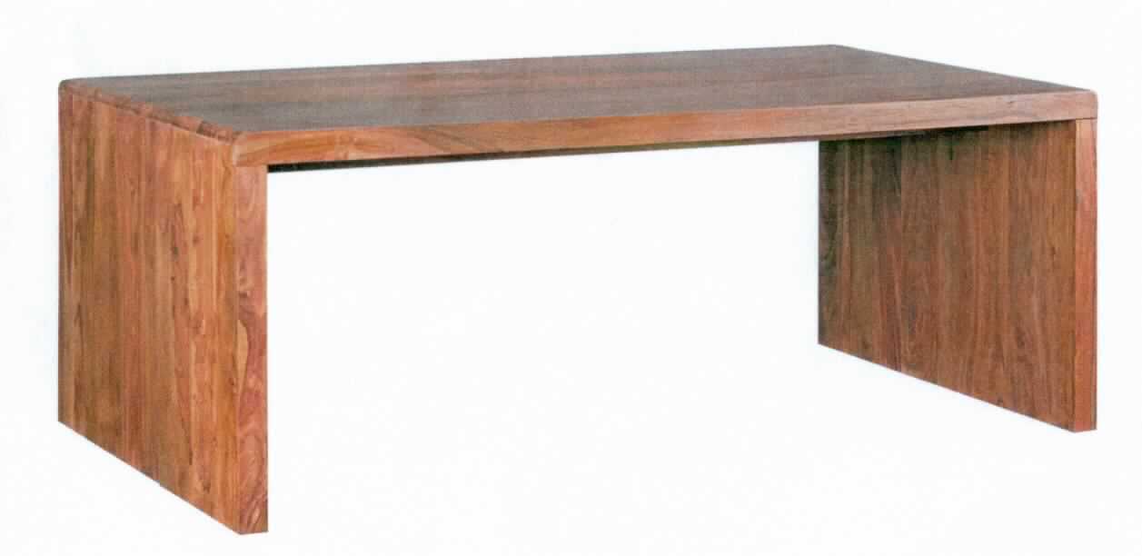Der Tisch, sog. Schreibtisch (WL1.434), ist aus massivem Sheeshamholz gefertigt. Er besitzt die Form eines 76 cm hohen Wangentisches mit einer rechteckigen, 200 x 100 x 2,5 cm (L x B x H) großen Tischplatte.

Die Ware wird als "anderes als von den Positionen 9401 und 9402 erfasstes Holzmöbel, von der in Büros verwendeten Art, mit einer Höhe von weniger als 80 cm, Schreibtisch" eingereiht.