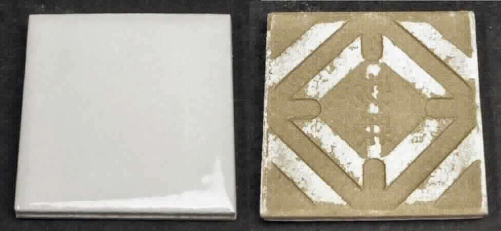 Keramischer Mosaikstein, sog. Keramik-Fliese, Art.-Nr.: TILE-G-0505, Foto siehe Anlage,
- flacher, quadratischer Mosaikstein,
- in den Abmessungen: ca. 4,5 cm x 4,5 cm x 0,5 cm,
- keramisches Erzeugnis, nach der Formgebung gebrannt, tonmineralhaltiges Material 
  enthaltend.

"Keramischer Mosaikstein, anderer als solche der Unterposition 6907 40"