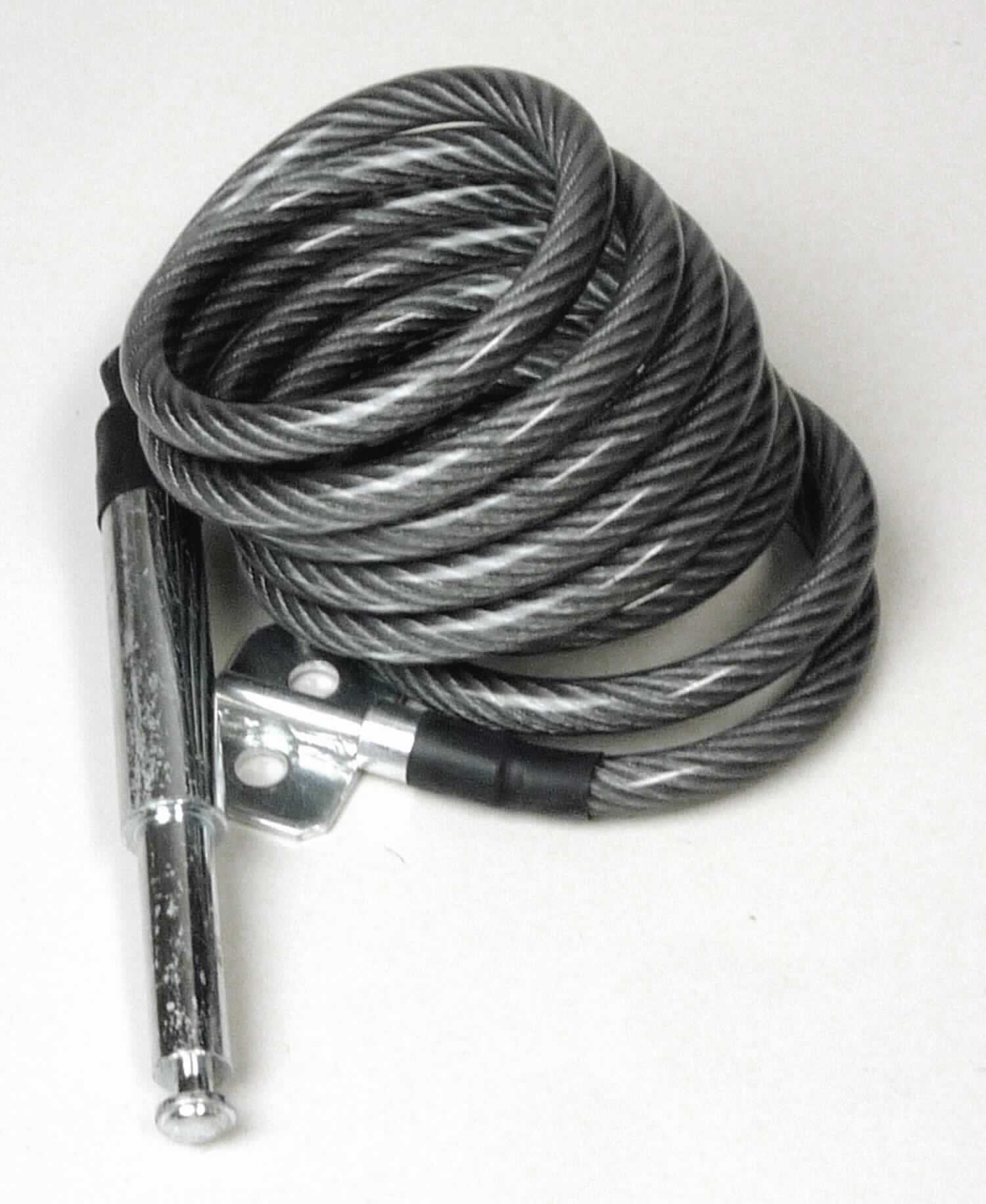 Spiralkabel mit Schließstecker 

Bei der Ware handelt es sich um ein spiralförmiges Stahldrathseil mit Kunststoffummantelung Kabel, das an einem Ende einen Schließkolben (Schließstecker) aufweist und an dem anderen Ende mit einer Stahlplatte mit zwei Bohrlöchern versehen ist. Die Verbindung zu den Endstücken ist jeweils mit einer Schutzhülse aus Kunststoff kaschiert. Das Kabel besteht aus mehreren Litzen, die jeweils aus zahlreichen verzinkten Einzeldrähten aus Stahl zusammengedreht sind. Die Abmessungen des Stahldrahtkabels können in Länge und Durchmesser variieren. Das Erzeugnis wird gemäß den Angaben in einem Fahrradrahmen verbaut und dient in Kombination mit einem Schloss (nicht Gegenstand der vZTA) zur Diebstahlsicherung von Fahrrädern. 

Das Erzeugnis ist "als andere Kabel, Seile, Seilschlinge oder ähnliche Waren aus Stahl" in die Codenummer 7312 9000 00 0 des Zolltarifs einzureihen.