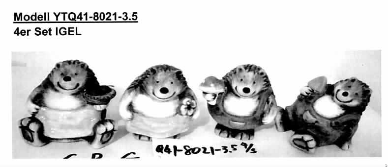 Keramische Ziergegenstände, sog. Deko-Figuren (4-fach sortiert; ein Warenmuster lag nicht 
vor, Einreihung aufgrund der ergänzenden Antragsangaben und vergleichbarer Muster), siehe Foto, 
- unglasierte, bunt bemalte, innen hohle, stilisierte Nachbildungen von Igeln, in unterschied- 
  lichen Posen und Abmessungen, 
- mit Früchtekorb, Blüte, Pilz oder Schaufel in der "Hand", 
- keramische Erzeugnisse, nach der Formgebung gebrannt, tonmineralhaltiges Material 
  enthaltend, 
- aus feinen Erden (lt. ergänzenden Antragsangaben), 
- handgearbeitet (lt. Antragsangaben).