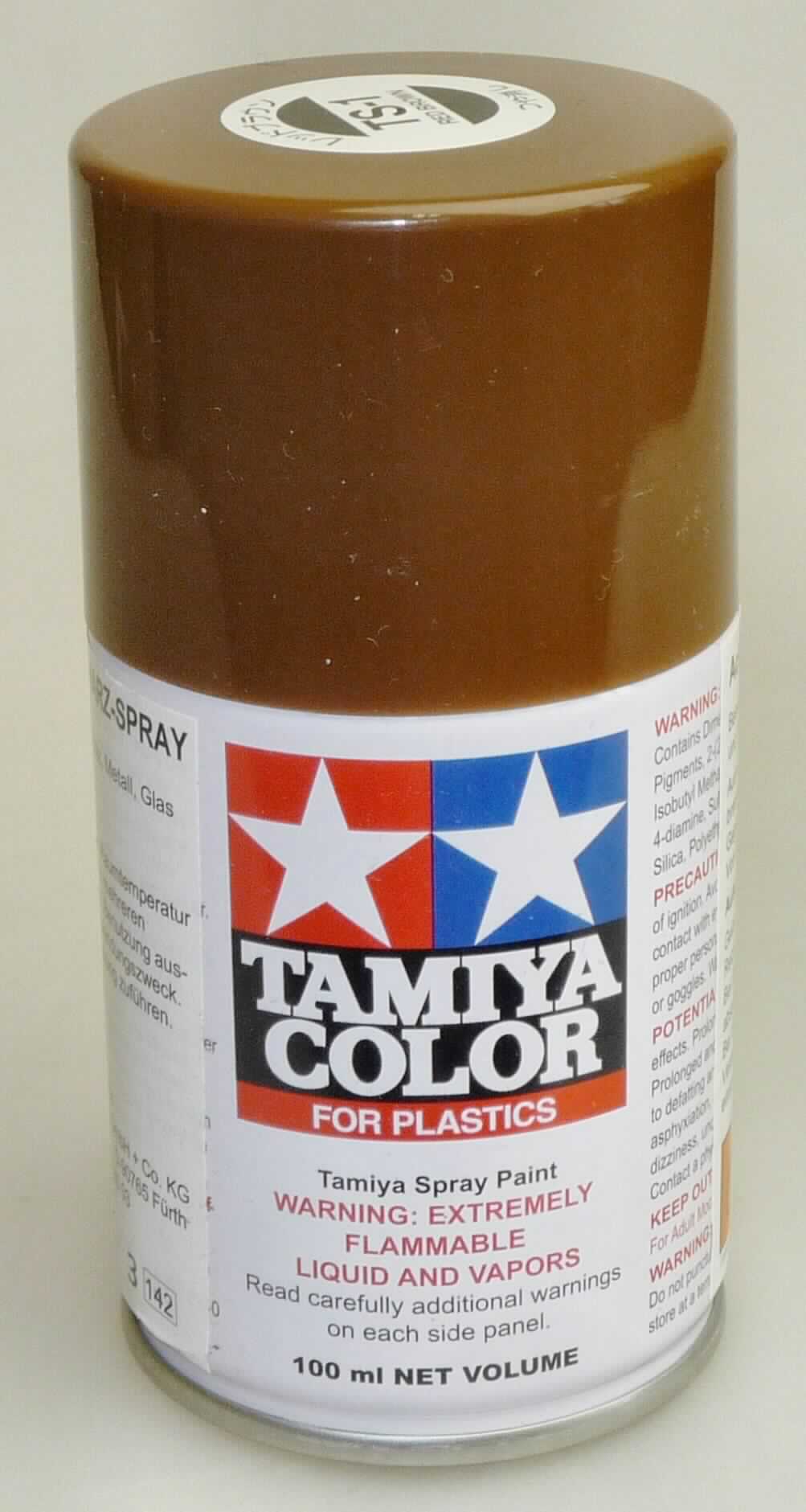 Angaben: Spezial-Acryl-Harz Farb-Spray; für die Farbgestaltung von Plastik- und Metallmodellen (Modellbausätze).

Warenbeschaffentheit: Rotbraune, nach Lösungsmittel riechende Flüssigkeit, die einen abriebfesten Film bildet, aufgemacht in einer 100ml-Sprühdose. 
 
Befund: Farben zur Unterhaltung, in Täfelchen, Tuben, Töpfchen, Fläschchen, Näpfchen oder ähnlichen Aufmachungen
