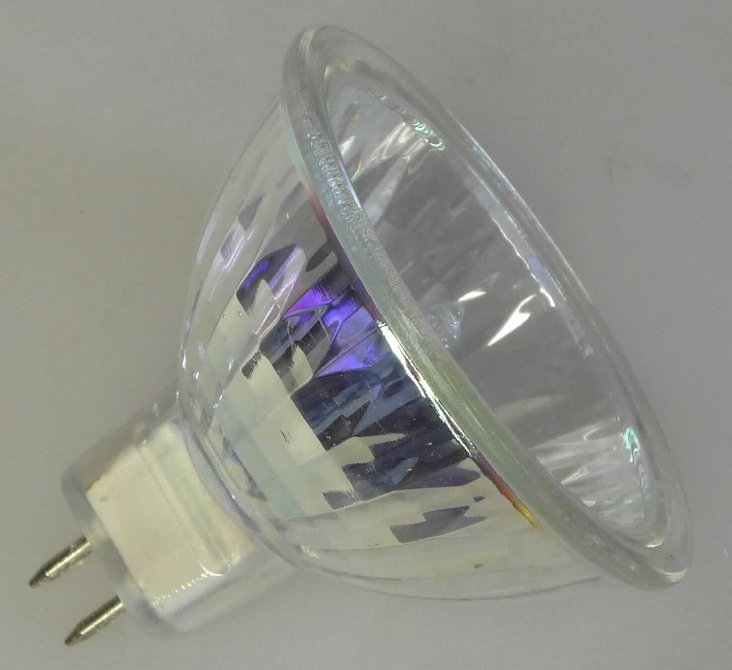 schegoLUX-max Ersatzleuchtmittel "Halogen", Art.-Nr. 369 (Abbildung siehe Anlage)
- aus einem mit Halogen gefüllten, kolbenförmigen Glaskörper, mit Wolframwendel, eingebaut
  in ein Reflektorgehäuse mit GU5.3 Stecksockel,
- für eine Spannung von 12 Volt bei einer Leistung von 20 Watt,
- in einem Pappkarton verpackt,
- zur Verwendung als Leuchtmittel.

"Elektrische Wolfram-Halogen-Glühlampe, keine innenverspiegelte Scheinwerferlampe,
 nicht von der für Krafträder oder andere Kraftfahrzeuge verwendeten Art, für eine Spannung
 von 100 V oder weniger, nicht für bestimmte Luftfahrzeuge - sog. Halogenlampe"