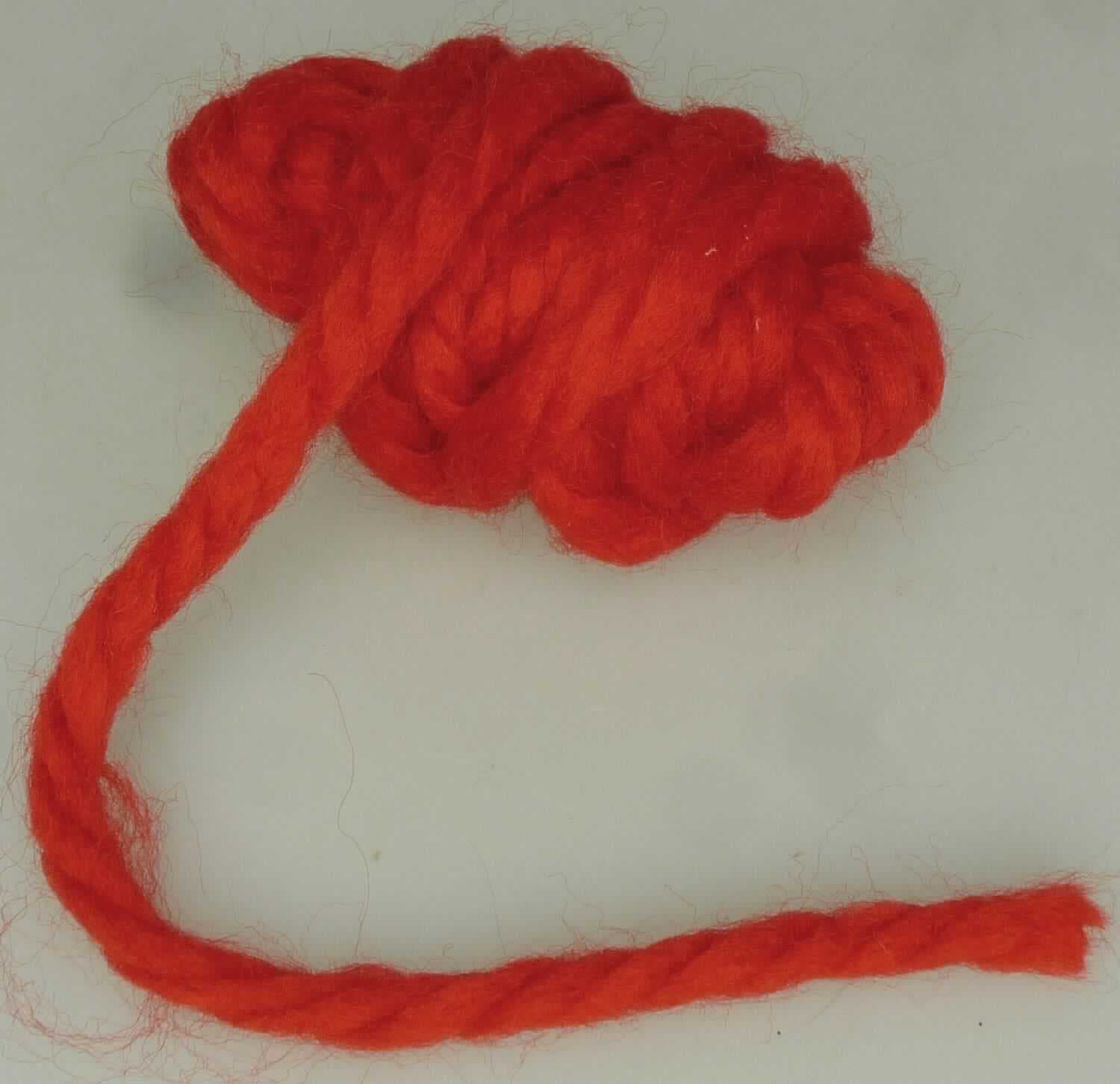 Bindfaden, sog. Strickgarn, Art. 793149, Foto siehe Anlage,
- als Meterware im Knäuel; mit einem Durchmesser von ca. 1 cm,
- aus einem einfarbigen Garn aus lt. Antrag 100 % Acryl (synthetische Chemiefasern), 
- gezwirnt; mit einer S-Drehung als letzter Drehung,
- mit einem Titer von ca. 14.000 dtex.

"Bindfaden, aus synthetischen Chemiefasern, aus Acryl"
