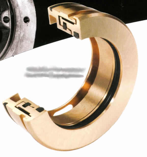 Labyrinthdichtung, siehe Abbildung,
runde Dichtung zum Abdichten von Wellen, im Wesentlichen bestehend aus einem Rotor (bewegliches Element), einem Stator (festes Element), beide aus Metall, und mehreren O-Ringen. Zum Abdichten von Wellen bei Drehbewegungen.

Das Erzeugnis ist als "mechanische Dichtung" einzureihen.
