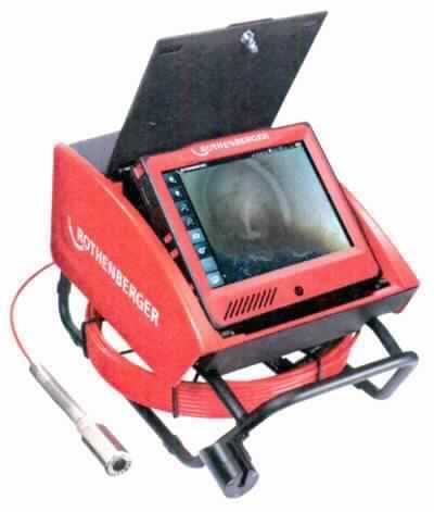 LCD-Monitor
- aus einer 10,4" Farb-TFT-Flüssigkristallanzeige (Bildschirmdiagonale: 26,4 cm) mit
  berührungsempfindlicher Oberfläche (Touchscreen), Hintergrundbeleuchtung, Signal-
  elektronik und WLAN-Modul in einem Gehäuse mit Bedienelementen, Videoausgang
  für einen weiteren Monitor, Mini-USB-Anschluss und Speicherkartenschacht,
- nicht zur Darstellung von Signalen von automatischen Datenverarbeitungsmaschinen,
- nach Integration in ein Kanal-TV-Inspektionssystem (Abbildung siehe Anlage) zur
  Anzeige von Signalen, die von der Kamera über das Basisgerät (nich Gegenstand der 
  Auskunft) geliefert werden - kennzeichnende Haupttätigkeit -, zum Aufzeichnen und Wieder-
  geben dieser Videobilder, zur Eingabe von Positionsdaten und zum Auslösen von Steuerbefehlen 
  sowie zur Kommunikation über eine drahtloses Netzwerk.

"Monitor, ohne eingebautes Fernsehempfangsgerät, mit Flüssigkristallanzeige, nicht von
 der ausschließlich oder hauptsächlich in einem automatischen Datenverarbeitungs-
 system der Position 8471 verwendeten Art, kein Flachbildschirm, der mit einem ak-
 zeptablen Funktionalitätsgrad Signale von automatischen Datenverarbeitungsmaschi-
 nen darstellen kann, Farb-Videomonitor mit anderen Geräten kombiniert (Monitor
 - kennzeichnende Haupttätigkeit -, Bildaufzeichnungsgerät, Bedieneinheit und
 Kommunikationsapparat)"