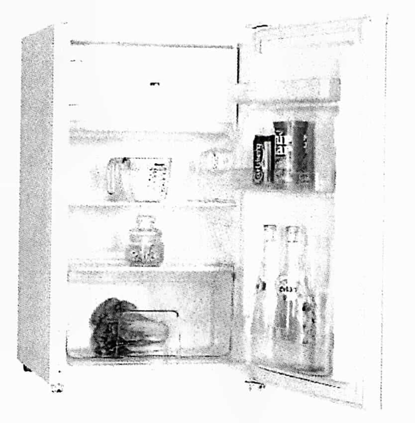 Kühlschrank mit Gefrierfach
- aus Kompressions-Kälteaggregat, Gefrierfach, drei Türeinsätzen, einem Glasboden,
  einem Gemüsefach und Innenbeleuchtung, in einem Schrankgehäuse (Abmessungen
  H x B x T: 84 x 50 x 56 cm) mit Fronttür (Abbildung siehe Anlage),
- mit einem Netto-Fassungsvermögen von 102 l (Kühlraum 88 l, Gefrierfach 14 l),
- zum Kühlen und Kühlhalten - kennzeichnende Haupttätigkeit - und Einfrieren von Kühl-
  bzw. Gefriergut im Haushalt.
Das Kühlen stellt die das Ganze kennzeichnende Haupttätigkeit dar.

"Kühlschrank, Haushaltskühlschrank, Kompressorkühlschrank, mit einem Inhalt von weniger als 340 l, Tischkühlschrank (Multifunktionsgerät zum Kühlen - kennzeichnende Haupttätigkeit - und Einfrieren) - Kühlschrank mit Gefrierfach"