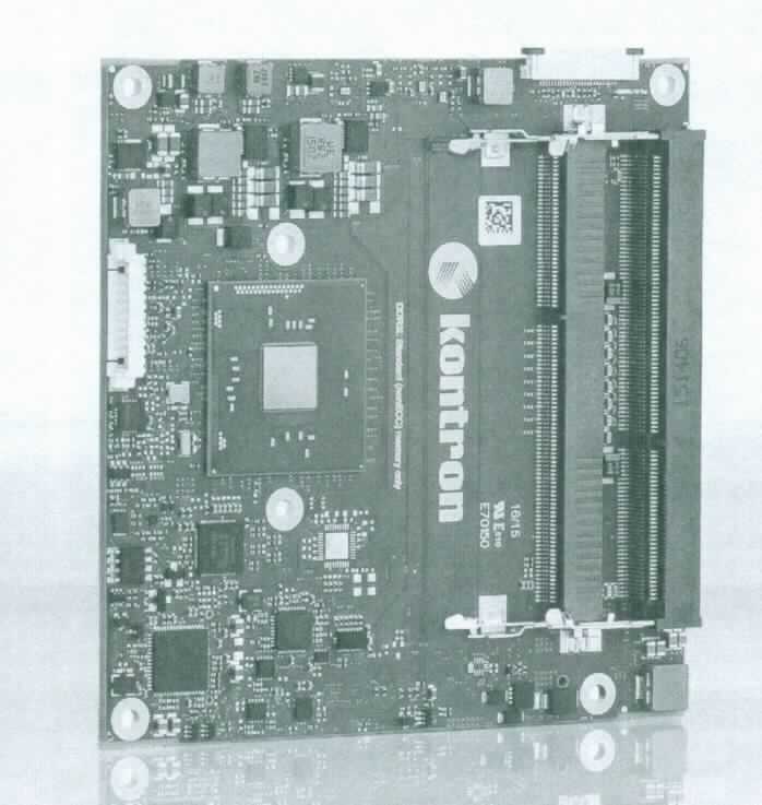 Computer-on-Module (36020-0000-11-2 COMe-cBW6, 36020-0000-17-4 COMe-cBW6, 36020-0000-17-2 COMe-cBW6, 36020-0000-11-4 COMe-cBW6, 36020-0000-17-8 COMe-cBW6, 36020-0032-17-4 COMe-cBW6, 36020-0032-17-8 COMe-cBW6, 36020-1020-17-2AB1 COMe-cBW6), im Wesentlichen bestehend aus einer mit Prozessor, Chipsatz, Controller, Speicher sowie weiteren aktiven und passiven  Bauelementen bestückten, 95 x 95 mm großen, gedruckten Schaltung mit diversen Schnittstellen (seriell, USB, PCI, SATA u.a.) realisiert mittels Anschlusssteckerleiste zum Baseboard (nicht Gegenstand dieser Auskunft).
Das Gerät verfügt über Speicher für Datenverarbeitungsprogramme und Daten, ist frei programmierbar nach Benutzeranforderungen, vermag Rechenoperationen nach Benutzeranweisungen durchzuführen und ist in der Lage, den Programmablauf durch logische Entscheidungen selbst zu ändern. Es ist von der hauptsächlich in automatischen Datenverarbeitungssystemen verwendeten Art und in der Lage, Daten in einer vom System verwendbaren Form zu empfangen oder zu liefern. 

Die Ware wird als "Verarbeitungseinheit für automatische Datenverarbeitungsmaschinen" eingereiht.

Anlage: 1 Abbildung