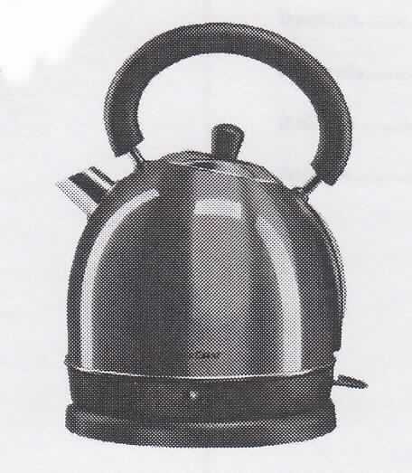 "Wasserkocher"
- elektrischer Warmwasserbereiter aus einer Basisstation mit Kabelfach und Netzanschlusskabel, mit 
  aufgesetzter kabelloser, bauchiger Edelstahlkanne mit Handgriff oben (1,8 l Fassungsvermögen), mit 
  Kalkfilter und Wasserstandsanzeige, Ein-/Ausschalter, verdecktem Heizelement und Abschaltautomatik, 
  Abmessungen ca. 22,4 x 19,3 x 28,5 cm,
- für eine Spannung von 220 bis 240 Volt bei einer Leistungsaufnahme von 2000 bis 2400 Watt,
- zum Erhitzen von Wasser im Haushalt,
- in einer Verkaufsumschließung mit Bedienungsanleitung (Beipack).
(Abbildung siehe Anlage)

Der Wasserkocher bestimmt den Charakter des Ganzen.

"Elektrischer Warmwasserbereiter, kein Durchlauferhitzer (Warenzusammenstellung aus Wasserkocher 
 -Charakter bestimmend- und Beipack)"