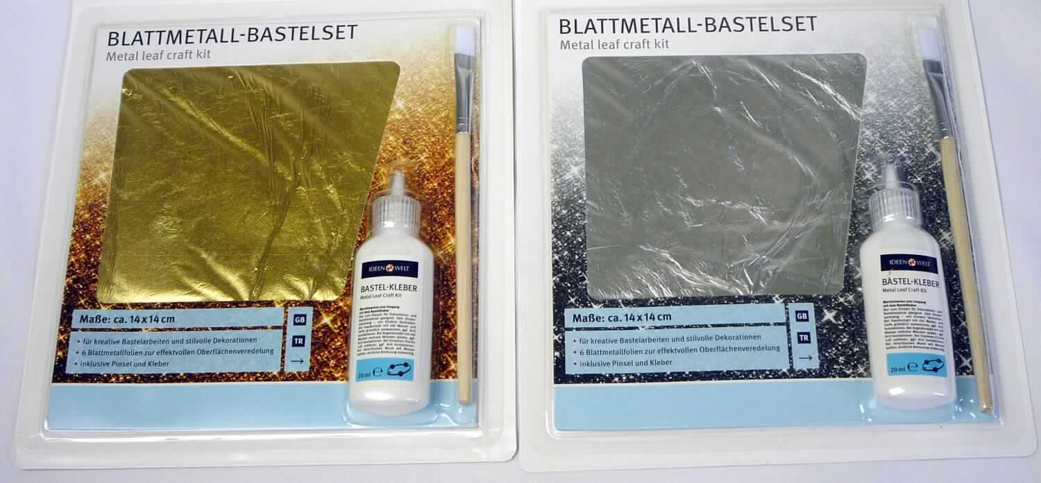 Blattmetall-Bastelset; Folie aus einer Kupferlegierung

Bei der Ware handelt es sich um eine Warenzusammenstellung bestehend aus 6 Blättern einer dünnen goldfarbenen metallischen Folie (Abmessungen: ca. 14 x 14 cm, Dicke: 0,003 mm), mit Trennblättern aus Papier, einem Kleber für Metallfolien und einem Pinsel, in einer für den Einzelverkauf aufgemachten Umverpackung mit Anwendungshinweisen.

Die Ware soll als Blattgoldimitat zur Verschönerung bzw. Gestaltung von Bildern, Bilderrahmen, Figuren etc. verwendet werden.

Die Folie besteht nach den Angaben aus einer Kupfer-Zink-Legierung, mit gewichtsmäßig überwiegendem Kupfergehalt.

Die Folie wird im Hinblick auf die Menge und im Hinblick auf die Verwendung der Ware als charakterbestimmend angesehen.

Danach ist die Ware als Folie mit einer Dicke von weniger als 0,15 mm, ohne Unterlage, aus einer Kupferlegierung in die Unterposition 7410 1200 der Kombinierten Nomenklatur einzureihen.