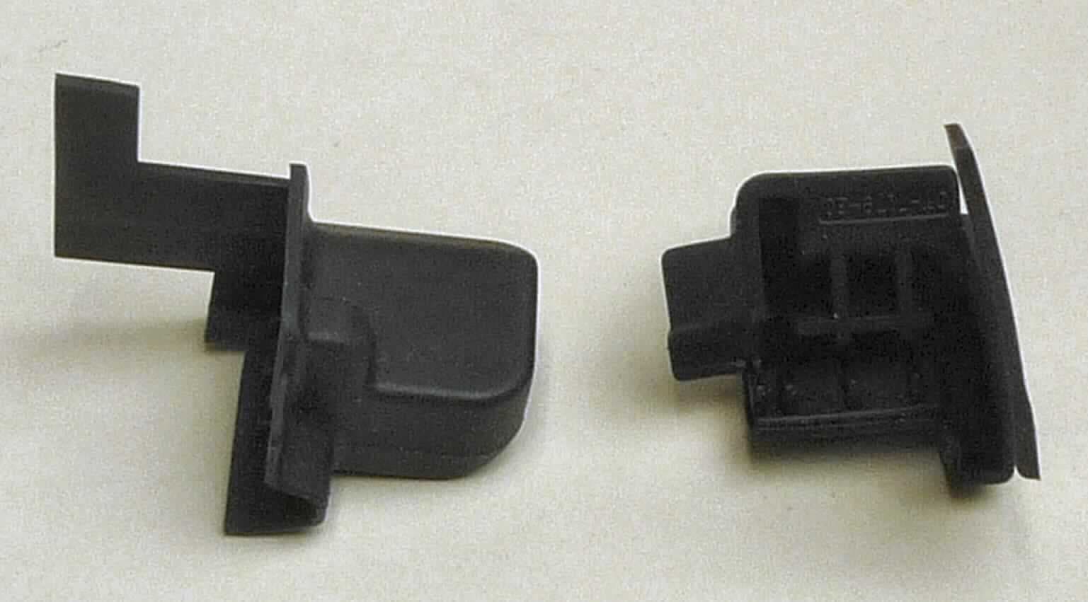 Silikonschutzkappe, Art.: T14035-1-01, T14040-1-01
- zwei spezifisch geformte, hohle Kunststoffkörper mit Aussparungen, Schlitz und seitlicher Lasche,
- dienen dem Abdecken des Ansatzes der Verriegelungsstifte einer von Haushalts-Mikrowellengeräten.
(Abbildung siehe Anlage)

"Teile, erkennbar für Elektrowärmegeräte für den Haushalt - Mikrowellengeräte - der Position 8516 bestimmt; Silikonschutzkappe"