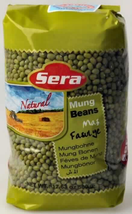 Mungbohnen

Antragsangaben: Mas Fasulye, Art.: 2001 154

Beschreibung des vorgelegten Warenmusters:
Umschließung: Klarsichtfolienbeutel,  Aufdruck "Mung Beans- Mas Fasulye - Mungbohne 500 g"; auf der Rückseite Zubereitungshinweise: Demnach sollen die Bohnen über Nacht mit kaltem Wasser eingeweicht, abgespült und danach in einem Gefäß mit kaltem Wasser 10 - 15 Minuten zum Kochen gebracht werden. Anschließend sollen sie bei reduzierter Hitze 25 - 30 Minuten weiterköcheln.
Inhalt: Grünliche, getrocknete, leicht ovale Bohnenkerne mit deutlichem hellem Nabel; Länge ca. 4 - 5 mm; Dicke 
ca. 2 mm; Literaturabbildungen von Bohnensamen der Art "Vigna mungo (L.) Hepper" entsprechend. 
Geschmack: typisch nach rohen Leguminosen

Getrocknete ausgelöste Hülsenfrüchte, Bohnen der Art Vigna mungo (L.) Hepper