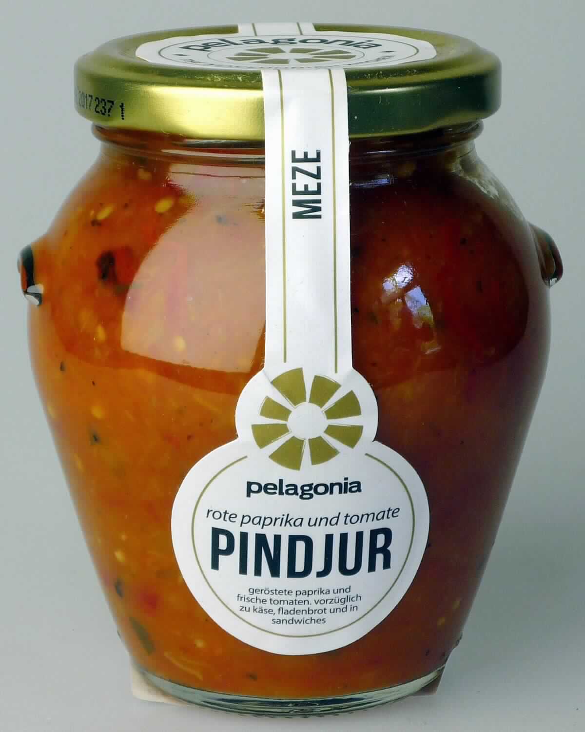 Gemüsemischung, zubereitet.

Antragsangaben (als zutreffend unterstellt): Pelagonia Pindjur. Zutaten: Rote Paprika, Tomaten, Auberginen, Sonnenblumenöl, Gewürze.

Äußere Beschaffenheit des vorgelegten Warenmusters: orange-rote, stückige, inhomogene, mild, schwach würzig und nach Paprika sowie Tomate schmeckende Masse, die u.a. Paprika- und Auberginenstückchen sowie Tomatenhaut enthält. Aufmachung: Original-Schraubdeckelglas mit einem Nettogewicht von 314 g. Warenaufschrift, auszugsweise: "rote paprika und tomate; PINDJUR; geröstete paprika und frische tomaten. vorzüglich zu käse, fladenbrot und in sandwiches." 

Anderes Gemüse, anders als mit Essig oder Essigsäure zubereitet oder haltbar gemacht, nicht gefroren, ausgenommen Erzeugnisse der Position 2006, Mischungen von Gemüsen, nicht in Form von Pulver.