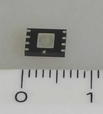 Verstärker (sog. PHA-22-1+, Wideband Push-Pull Amplifier, ASTRO Artikel-Nr. 60600642),
- in Form einer monolithischen integrierten Schaltung,
- in einem DL1020-Gehäuse mit Anschlüssen (8 Pin & paddle; Abbildung siehe Anlage).

"Elektronische integrierte Schaltung, Verstärker in Form einer monolithischen integrierten Schaltung"