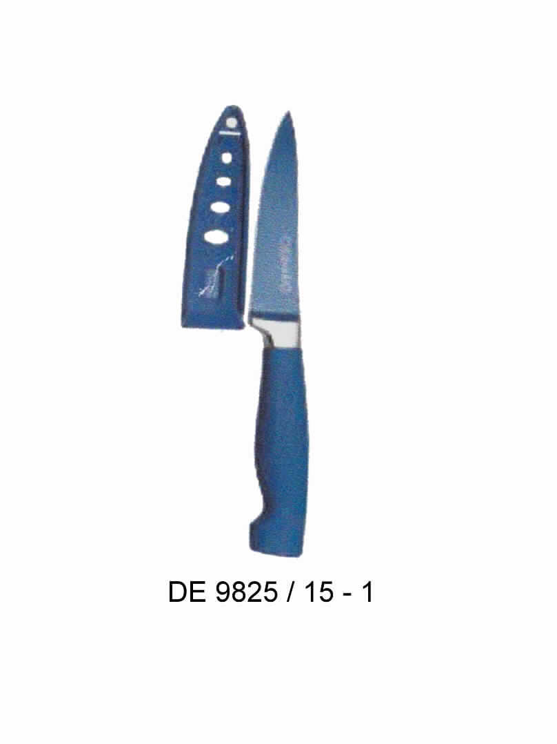 "Schälmesser";  

- Messer mit schneidender, feststehender Klinge aus Stahl (3cr13) mit
  geradem Schliff

- mit einer farblich auf den Kunststoffgriff abgestimmten 
  Antihaftbeschichtung

- mit einer Klingenlänge von ca. 9 cm und einer Gesamtlänge von ca. 20 cm

- mit einem Klingenschutz aus Kunststoff

- zur Verwendung in der Küche beim Zubereiten von Speisen bestimmt

- einzeln farbrein in einer PVC-Box mit Farbeinleger
  verpackt

(Angaben lt. Antragsteller)

Abbildung siehe Anlage.

Derartige Erzeugnisse gehören als "andere Messer mit schneidender, feststehender Klinge aus unedlem Metall, kein Messer der Pos. 8208" zum TARIC-Code 8211 9200 00.