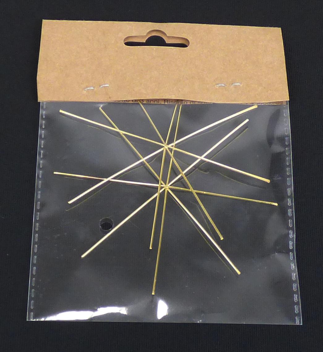 Es handelt sich um mit einem goldfarbenen Überzug versehene Ziergegenstände in Form von stilisierten Sternen (Durchmessen: etwa 10 cm), die aus vier in der Mitte miteinander verbundenen Drähten aus unedlem Metall (Eisen) bestehen.
Die Erzeugnisse sind paarweise in einem Kunststoffbeutel mit Pappreiter mit Eurolochung verpackt und dienen zum Auffädeln von Perlen (nicht Gegenstand der vZTA). Die Verwendung steht einer Einreihung als Ziergegenstand nicht entgegen.
- Antragstellerangaben -

Abbildung siehe Anlage.

Derartige Erzeugnisse gehören als "andere Ziergegenstände aus unedlen Metallen, nicht versilbert, vergoldet oder platiniert" zur Codenummer 8306 2900 00 0 des Zolltarifs.
