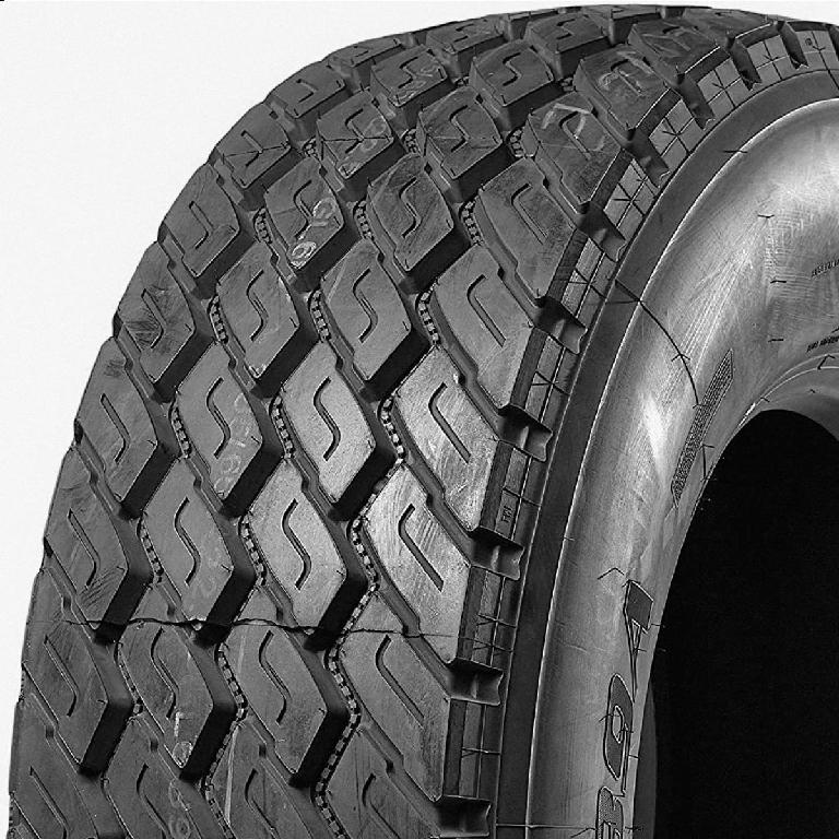 Den Angaben zufolge handelt es sich um neue Radialreifen aus Weichkautschuk mit einer Reifenbreite von 425 mm, einem Verhältnis von Höhe zu Breite des Reifenquerschnittes von 65 % und einem Felgendurchmesser von 22,5". Gemäß der vorliegenden Informationen handelt es sich um einen Reifen der Klasse C3 (Reifen für Nutzfahrzeuge mit dem Geschwindigkeitskategoriesymbol ≤ M) mit dem Geschwindigkeitsindex K (zulässige Höchstgeschwindigkeit bis 110 km/h), einem Tragfähigkeitsindex von 165 (5150 kg) und einem straßentauglichen, symmetrischen, nicht richtungsgebundenen Laufbandprofil mit drei Zick-Zack-Kanälen. Der Reifen wird den Angaben zufolge für Güllefahrzeuge verwendet.

Es wurde kein Warenmuster vorgelegt.

Die Ware ist als neuer Luftreifen aus Kautschuk von der für Omnibusse und Kraftfahrzeuge für den Transport von Waren verwendeten Art mit einer Tragfähigkeitskennzahl von mehr als 121 in den TARIC-Code 4011 2090 00 des Zolltarifs einzureihen.