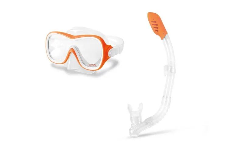 Bei den durch Abbildungen und Beschreibungen veranschaulichten Erzeugnissen handelt es sich um Ausrüstungsgegenstände für den Wassersport, bestehend aus 
- einem Schnorchel, 
--  aus einem flexiblen Kunststoffrohr mit einem ergonomischen, weichen Mundstück, 
-- mit einer Spritzschutzkappe am oberen Ende ausgestattet,
- einer Tauchermaske, 
-- mit einer wasserdichten, flexiblen Einfassung aus Kunststoff, die teilweise die Stirn und 
   vollständig die Nase umschließt (somit keine Brille der Position 9004), 
-- mit einem transparenten Sichtfenster versehen, 
-- mit einem verstellbaren Halteband aus Kunststoff zur Befestigung am Kopf ausgestattet.

Derartige Erzeugnisse werden zolltarifrechtlich als "Ausrüstungsgegenstand für andere Sportarten, im Kapitel 95 anderweit weder genannt noch inbegriffen, für den Wassersport, kein Windsurfer" eingereiht.