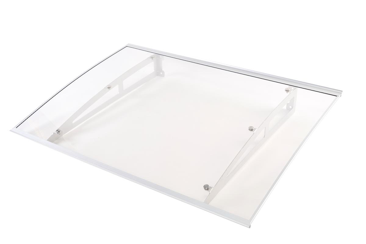 Eingangstürüberdachung:

Es handelt sich um eine Hauseingangstürüberdachung (sogenanntes Vordach), bestehend aus einem Rahmen sowie zwei Halterungen aus Aluminium. In den Rahmen aus Aluminium wird eine transparante Polycarbonatplatte von 2,2 mm Dicke eingelegt. Das Erzeugnis ist zerlegt, zur Selbstmonatage, mit Monatagematerial in Aufmachung für den Einzelverkauf in einem Karton verpackt.

- Antragstellerangaben -
Abbildung siehe Anlage.

Das Aluminium ist im Hinblick auf die Verwendung (Träger der Polycarbonatplatte) und als Befestigungsvorrichtung (an der Außenhauswand) gegenüber dem Kunststoff charakterbestimmend. Aluminium ist gegenüber anderen unedlen Metallen (Schrauben) gewichtsmaßig vorherrschend.

Das Erzeugnis ist als "andere Konstruktion aus Aluminium  (Bausatz aus Fertigerzeugnissen)", die sich in einem verpackten Bausatz befindet, der die für das Zusammensetzen eines Fertigerzeugnisses erforderlichen Teile enthält, wobei für diese Teile keine weitere Endbearbeitung oder Fertigung erforderlich ist, in Codenummer 7610 9090 92 0 einzureihen.