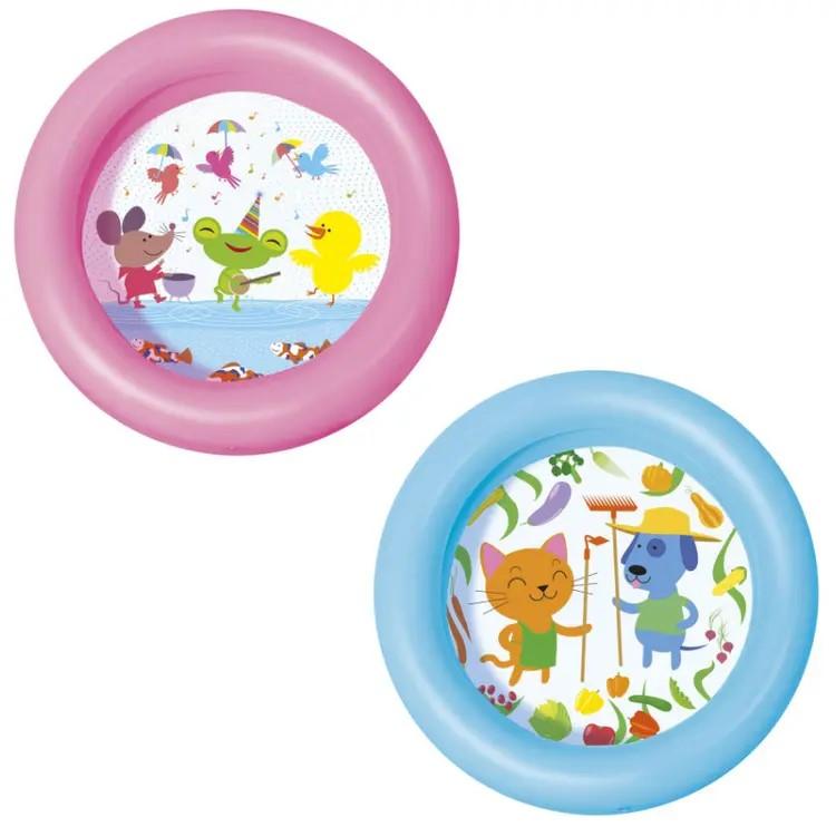 Bei dem durch Abbildungen und Beschreibungen veranschaulichten sowie als "Planschbecken Kiddie Lounge" bezeichneten Erzeugnis handelt es sich um ein Planschbecken,
- aus zusammengeschweißten Kunststofffolien (PVC) gefertigt, die in zwei
  separaten, aufblasbaren Ringen fest übereinander angeordnet sind,
- mit einem Durchmesser von ca. 61 cm und einer Höhe von ca. 15 cm,
- in zwei verschiedenen Farben und mit unterschiedlichen Motiven auf der Innenseite
  erhältlich,
- gemeinsam mit einem kleinen, einfachen Reparaturflicken und einer
  Bedienungsanleitung in einem bedruckten Polybeutel verpackt.

Derartige Erzeugnisse werden zolltarifrechtlich als "Schwimm- und Planschbecken" eingereiht.